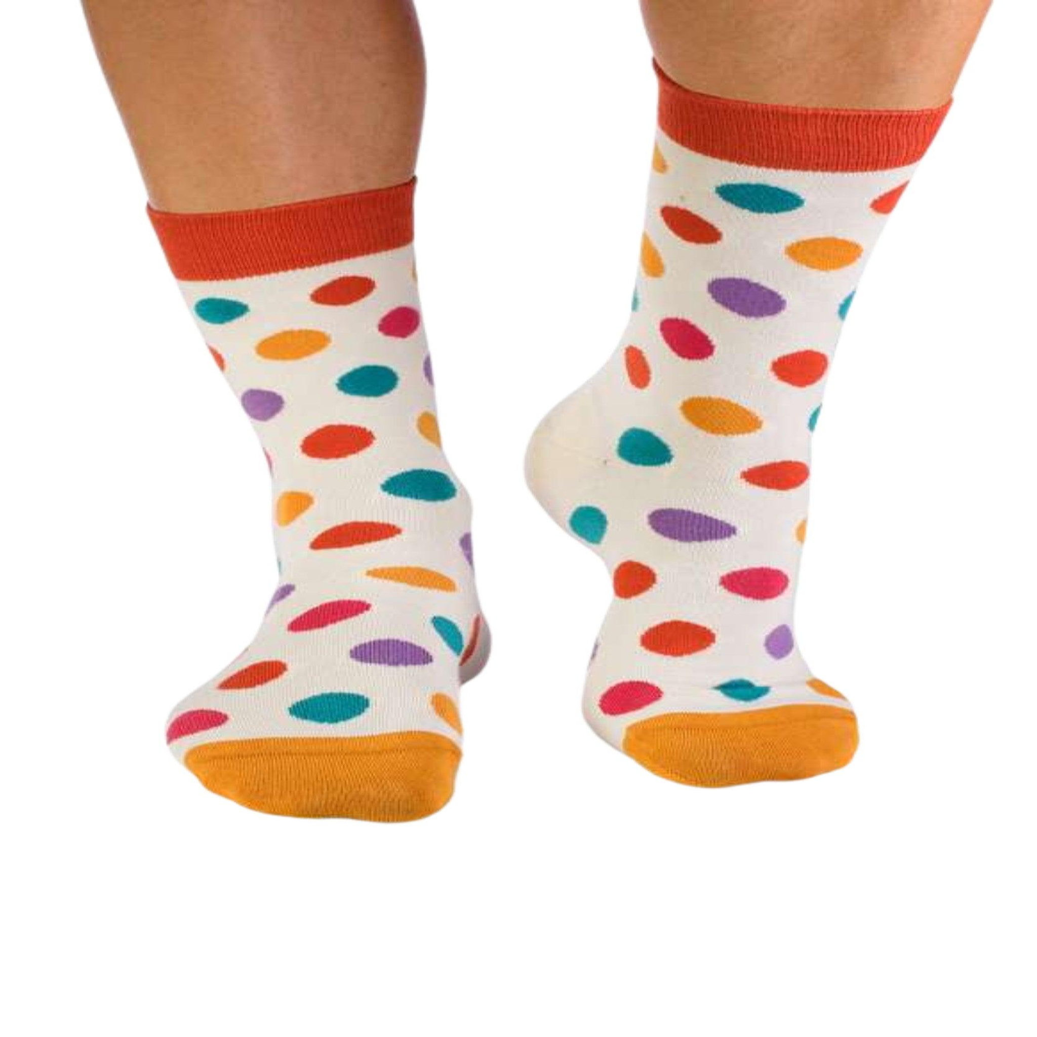 Voir la diapositive 3 : PIRIN HILL Chaussettes en bambou à pois - écru