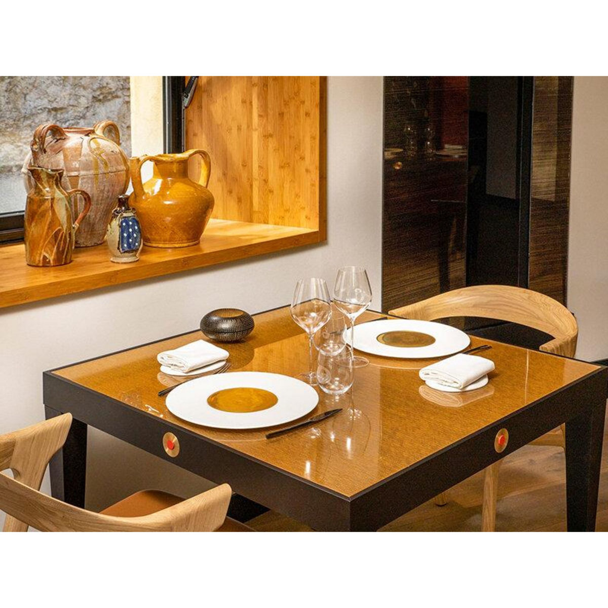 Smartbox Adresses primées : repas 5 plats avec vin au restaurant Le Puits du Trésor près de Carcassonne - Coffret Cadeau Gastronomie