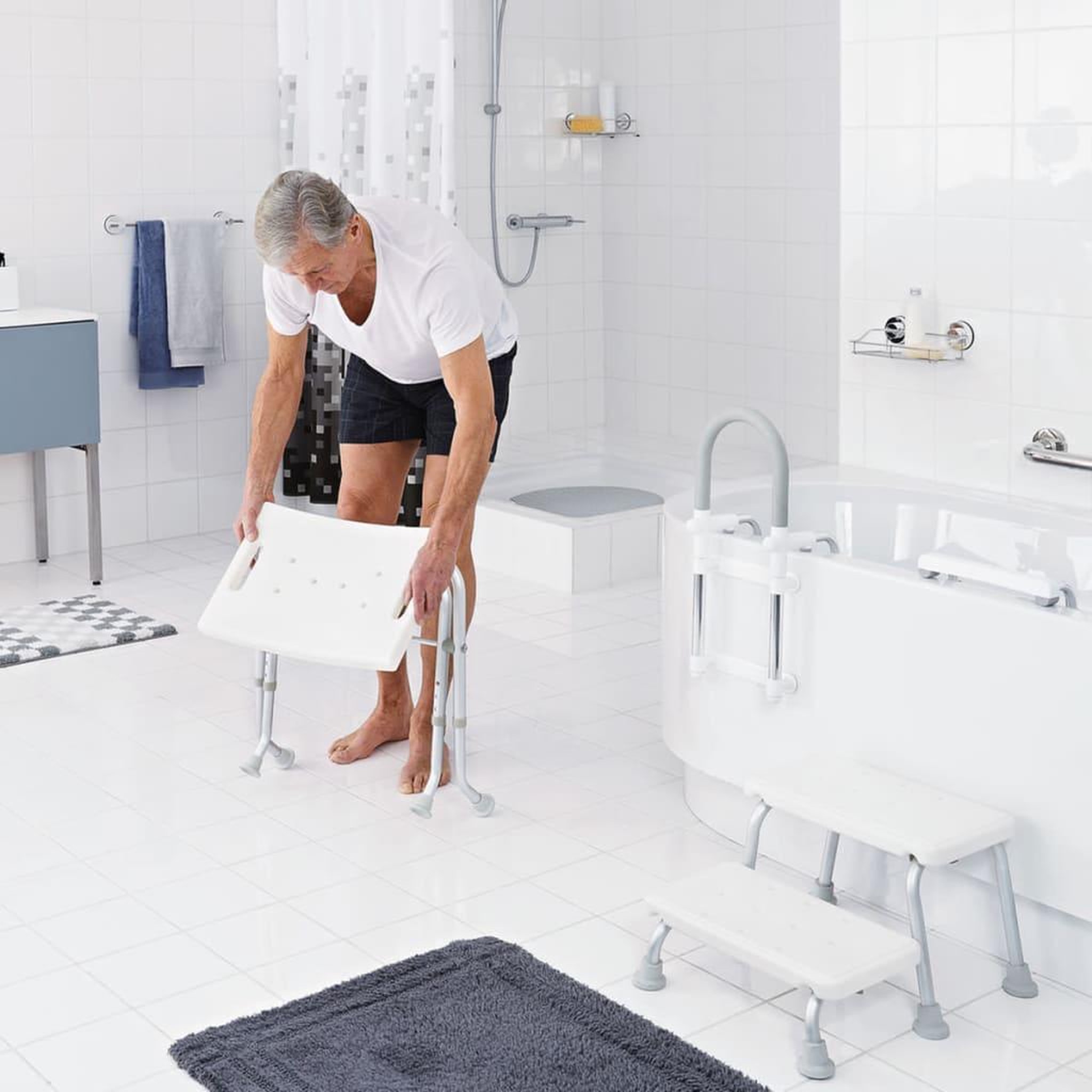 Voir la diapositive 3 : RIDDER RIDDER Tabouret pliable de salle de bain 110 kg Blanc A0050301
