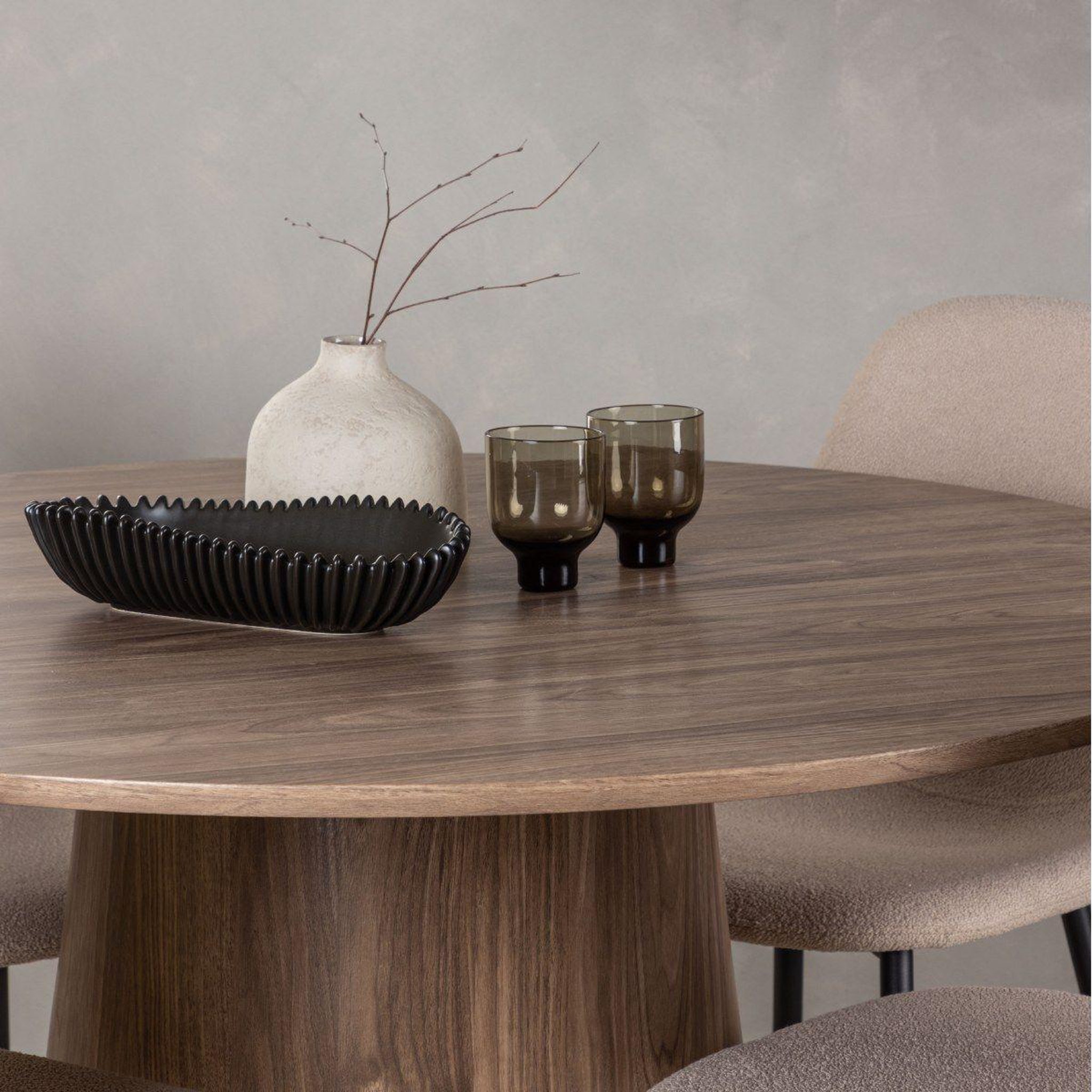 Voir la diapositive 5 : Paris Prix Table à manger ronde  lanzo  120 cm marron