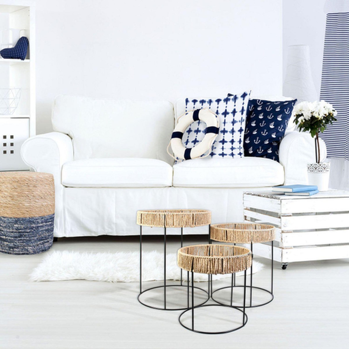 The Home Deco Factory Pouf tressé en jonc Blue Lagoon