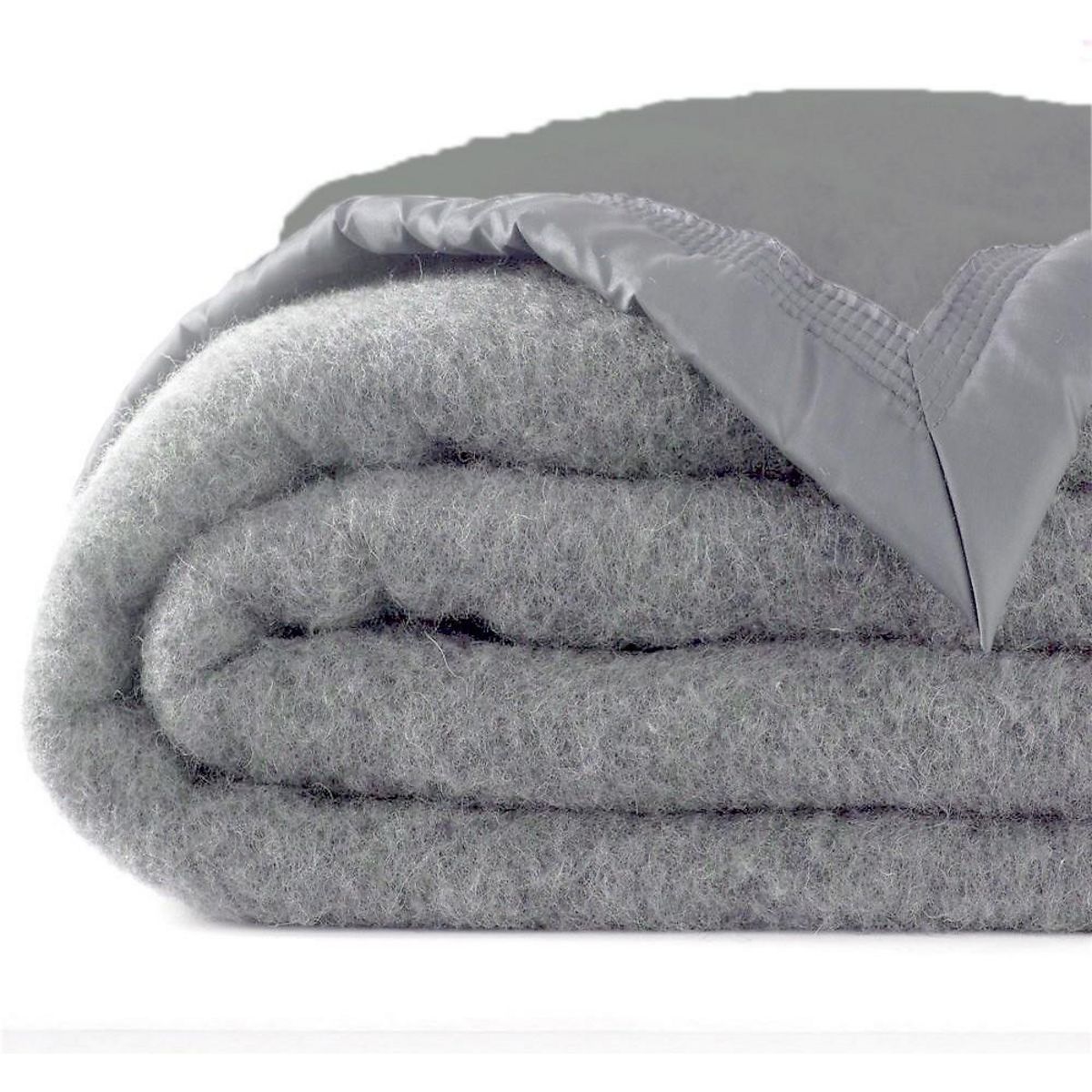 Les Ateliers du Linge Couverture 100%polyester viscose 320gsm papi