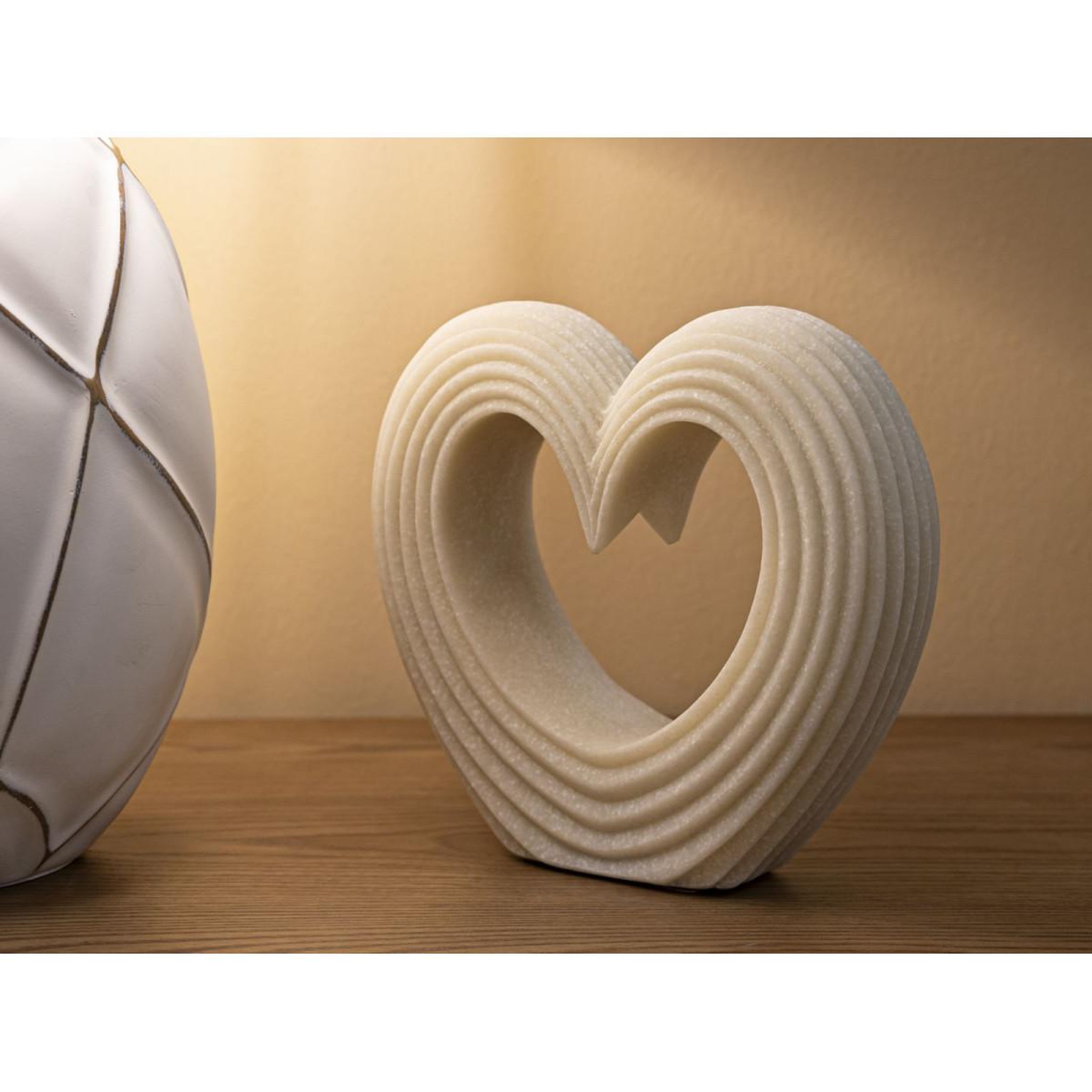Voir la diapositive 6 : Paris Prix Cœur déco en résine  lovvy  21cm blanc