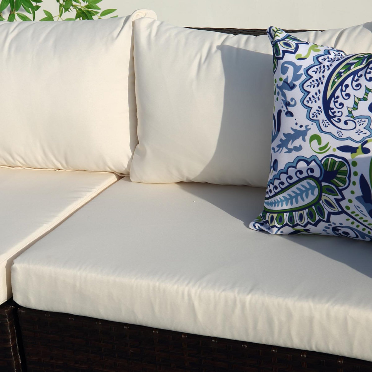 CONCEPT USINE Salon de jardin modulable 13-14 places en résine tressée noir et blanc STALLA