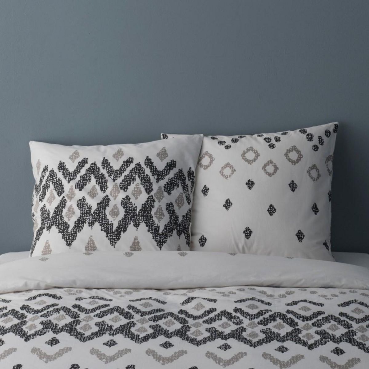 Dourev Housse de couette 240x220 HENRI + 2 taies Percale de coton