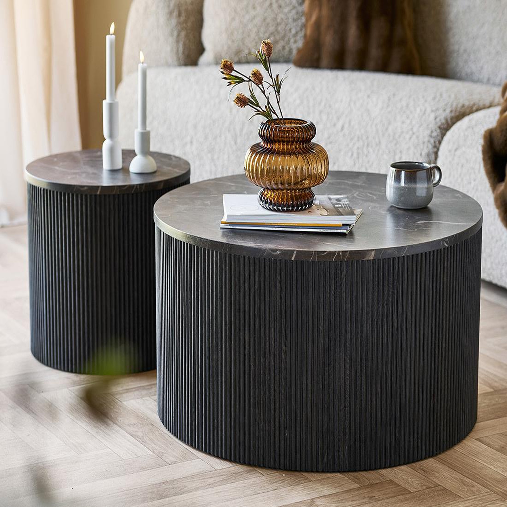 Voir la diapositive 5 : BEST MOBILIER Finn - table basse plateau effet marbre et pieds en tasseaux de bois en fsc  100% - 80 cm