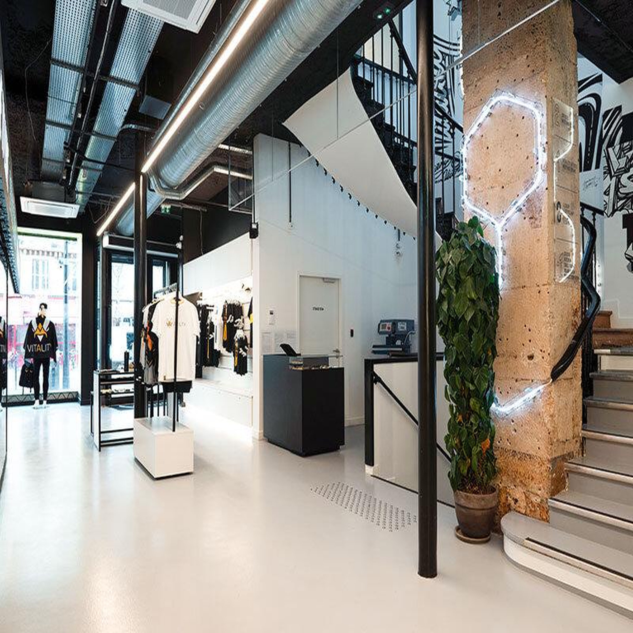 Voir la diapositive 4 : Smartbox E-sport à paris : 2h en espace privatif de team vitality pour 5 personnes - coffret cadeau sport & aventure