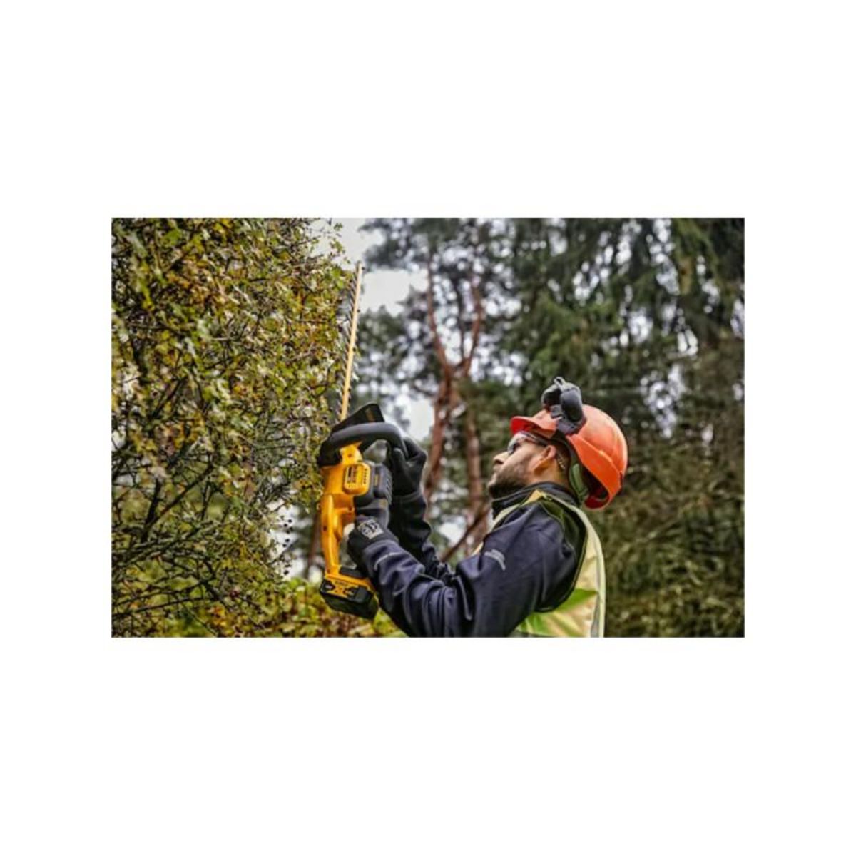 Dewalt Taille-haies XR 18V DEWALT - 55 cm - Sans batterie ni chargeur - DCMHT563N-XJ