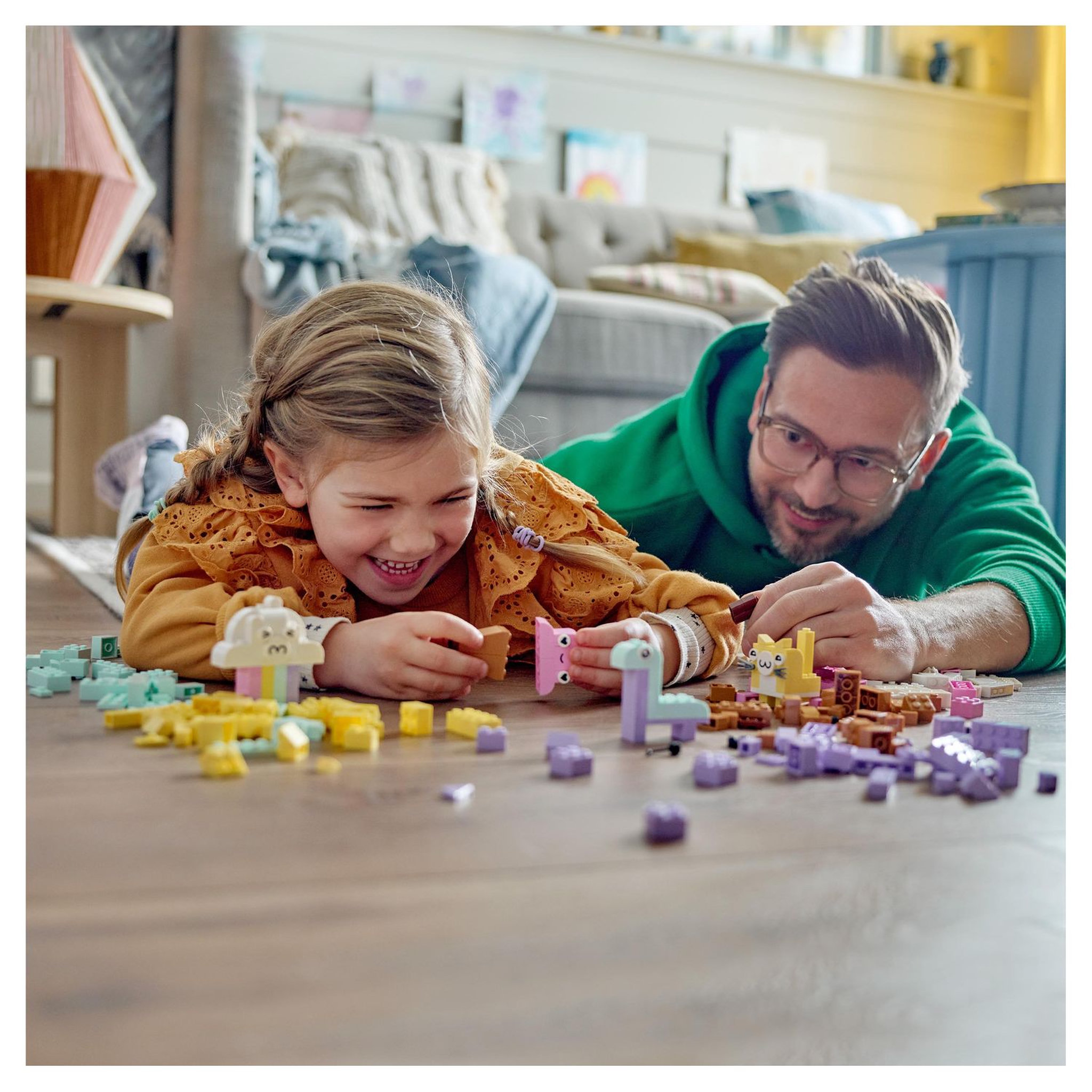 Voir la diapositive 8 : LEGO Classic 11028 - L&rsquo;amusement créatif pastel,  Jouets Briques pour Filles et Garçons Dès 5 Ans : Crème Glacée, Dinosaure, Chat et Plus