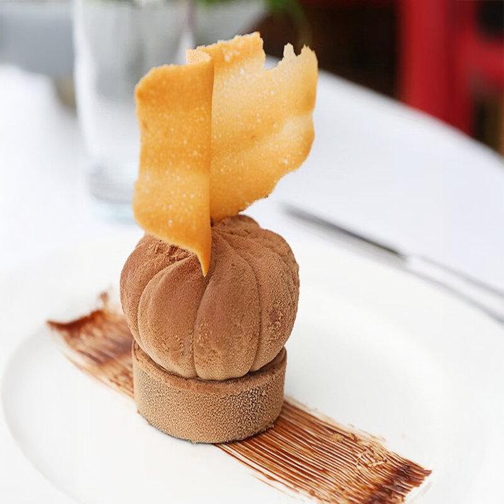 Voir la diapositive 4 : Smartbox Paris en famille : dîner croisière excellence sur la seine pour 2 adultes et 1 enfant - coffret cadeau gastronomie
