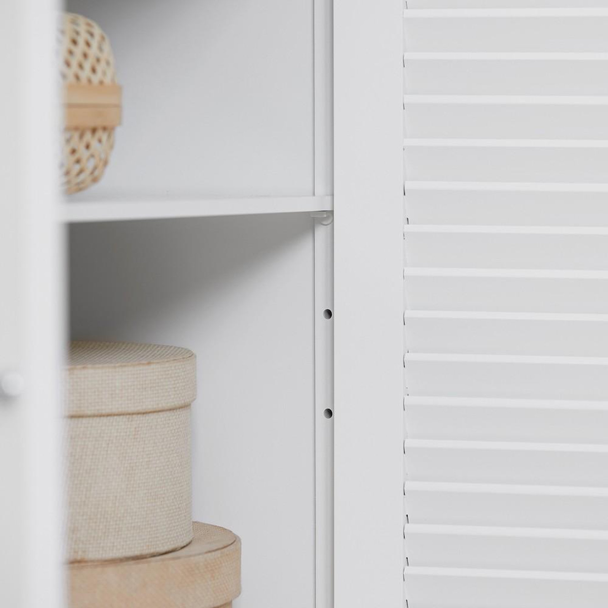 Voir la diapositive 6 : SOBUY SoBuy - Meuble de salle de bain bas avec un tiroir - Fonctionnel - FRG238