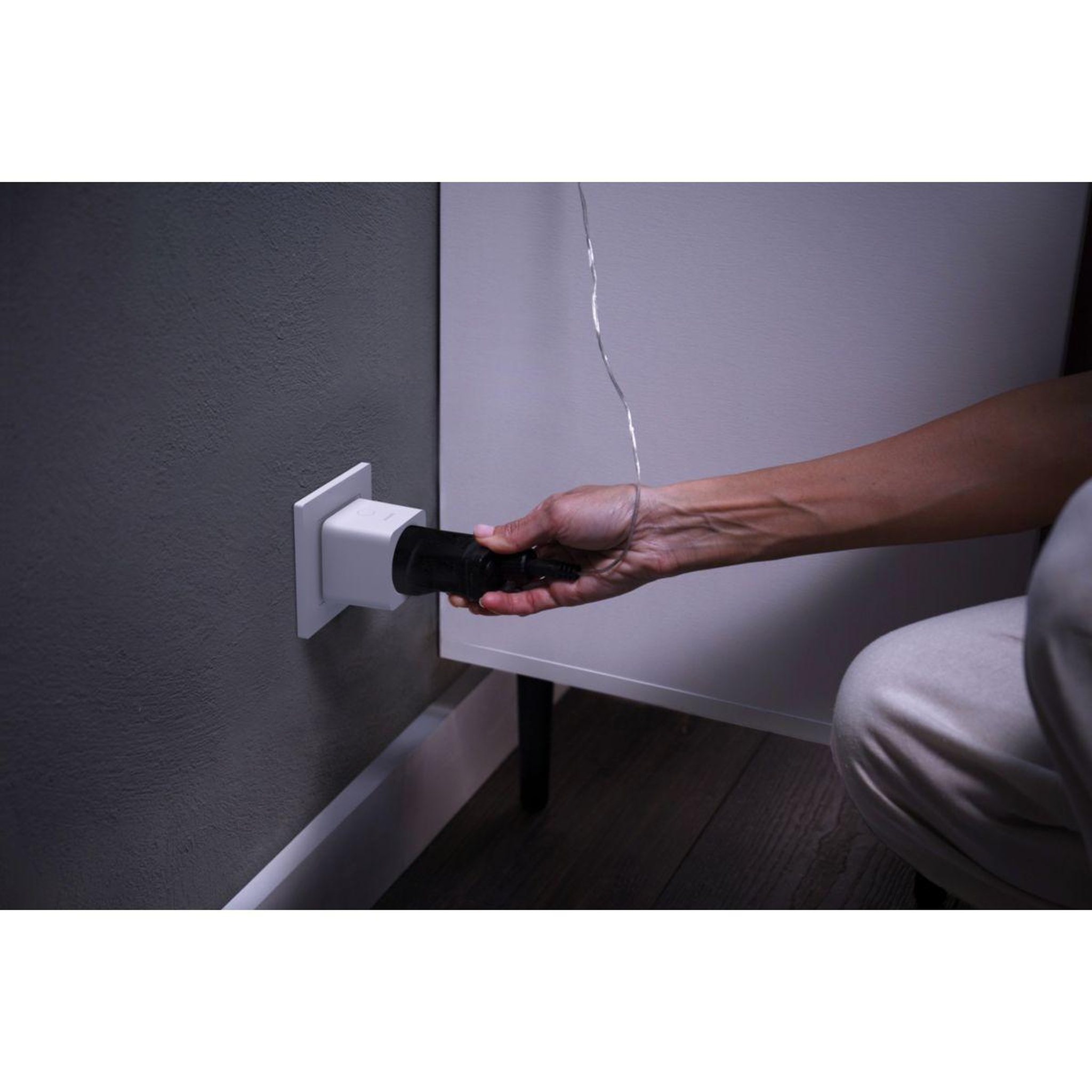Voir la diapositive 2 : Philips Prise connectée HUE Prise connectée