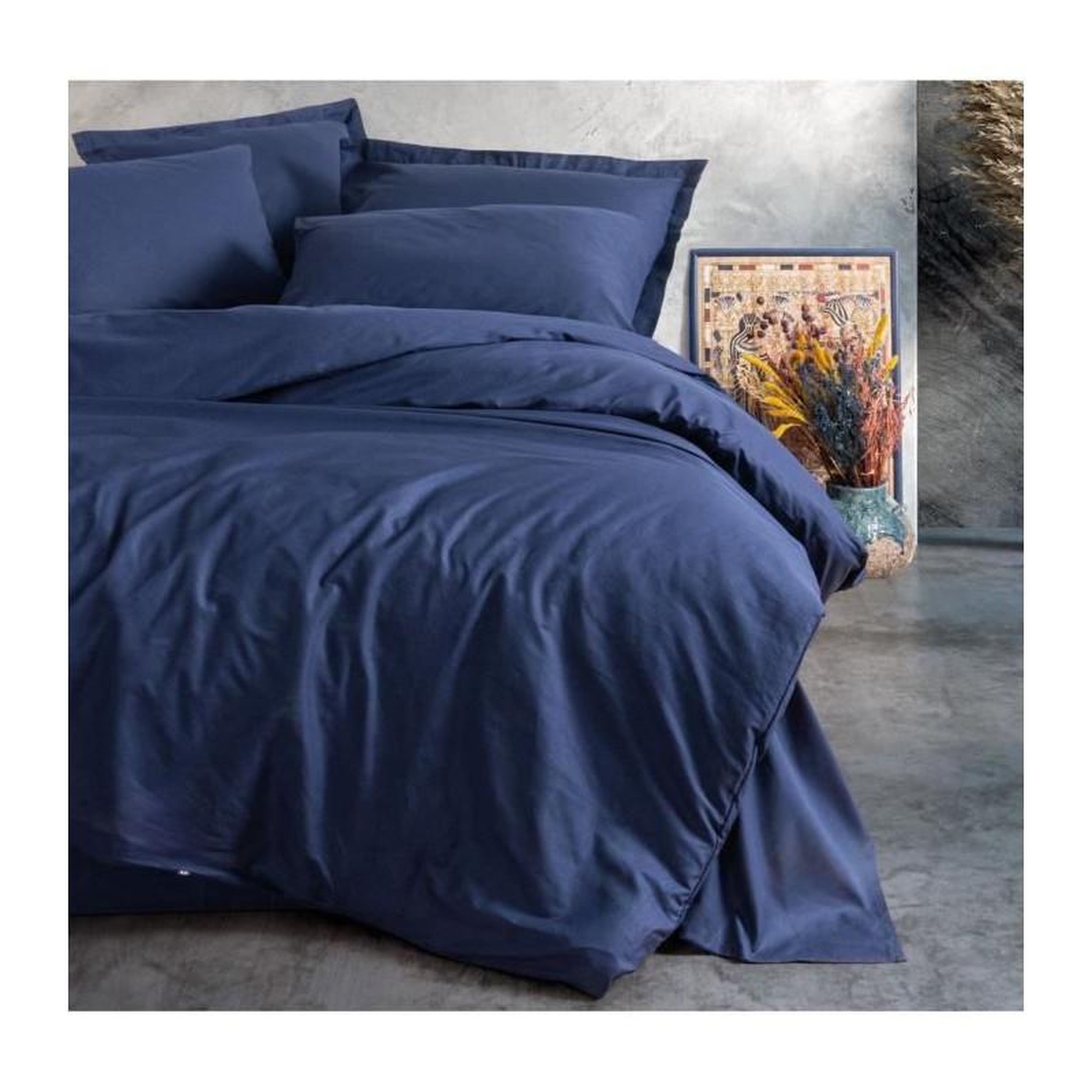 Voir la diapositive 3 : GENERIQUE Parure de lit - 129CTN64628 - 1 housse de couette 220 x 240 cm + 2 taies d'oreiller 60 x 60 cm - 100% coton ranforcé - Bleu