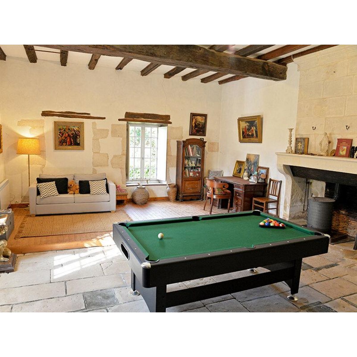 Smartbox Séjour de 2 jours avec formation à l'apiculture et dîner dans un prieuré près de Poitiers - Coffret Cadeau Séjour