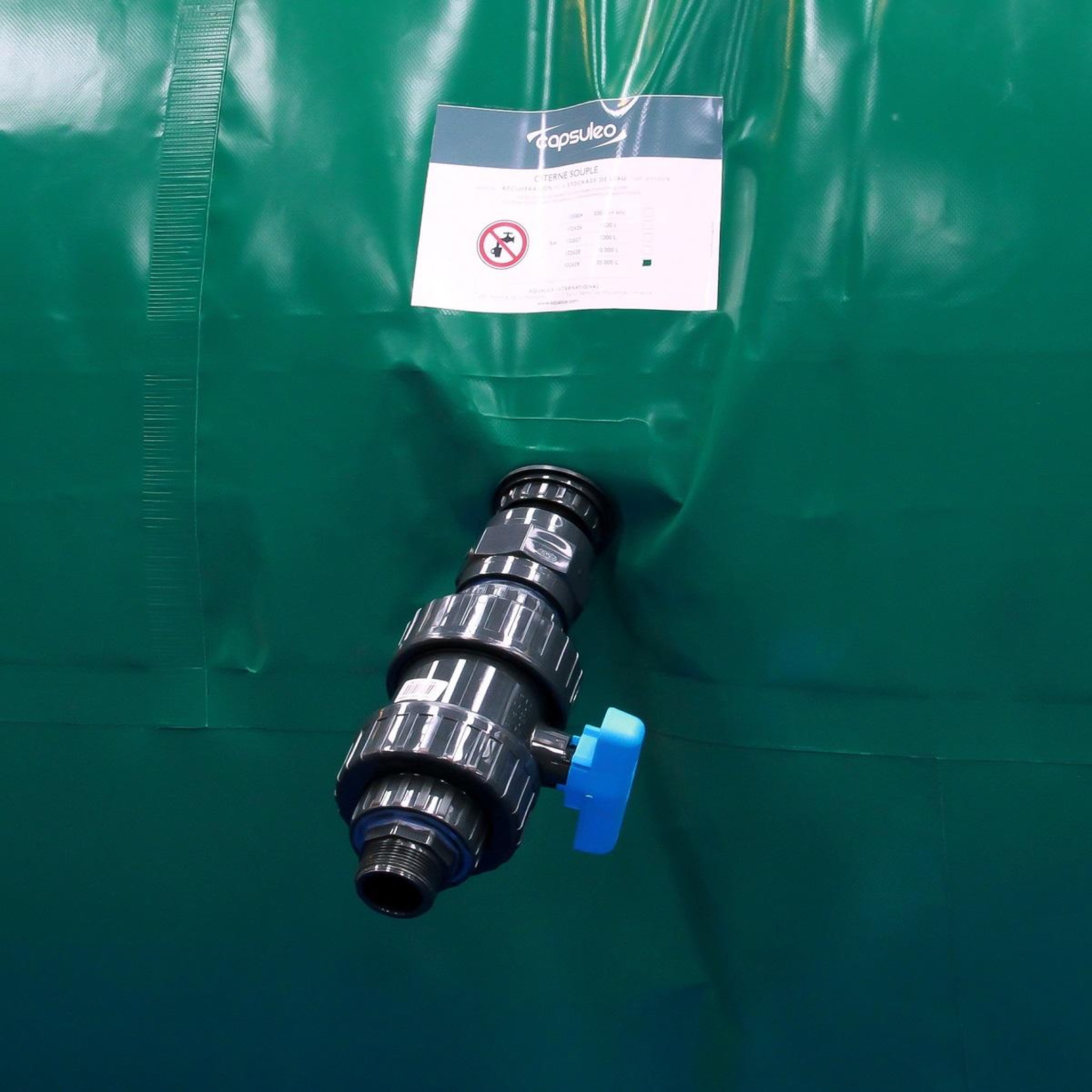Voir la diapositive 3 : AQUALUX Citerne souple fermee 10m3 - 102628