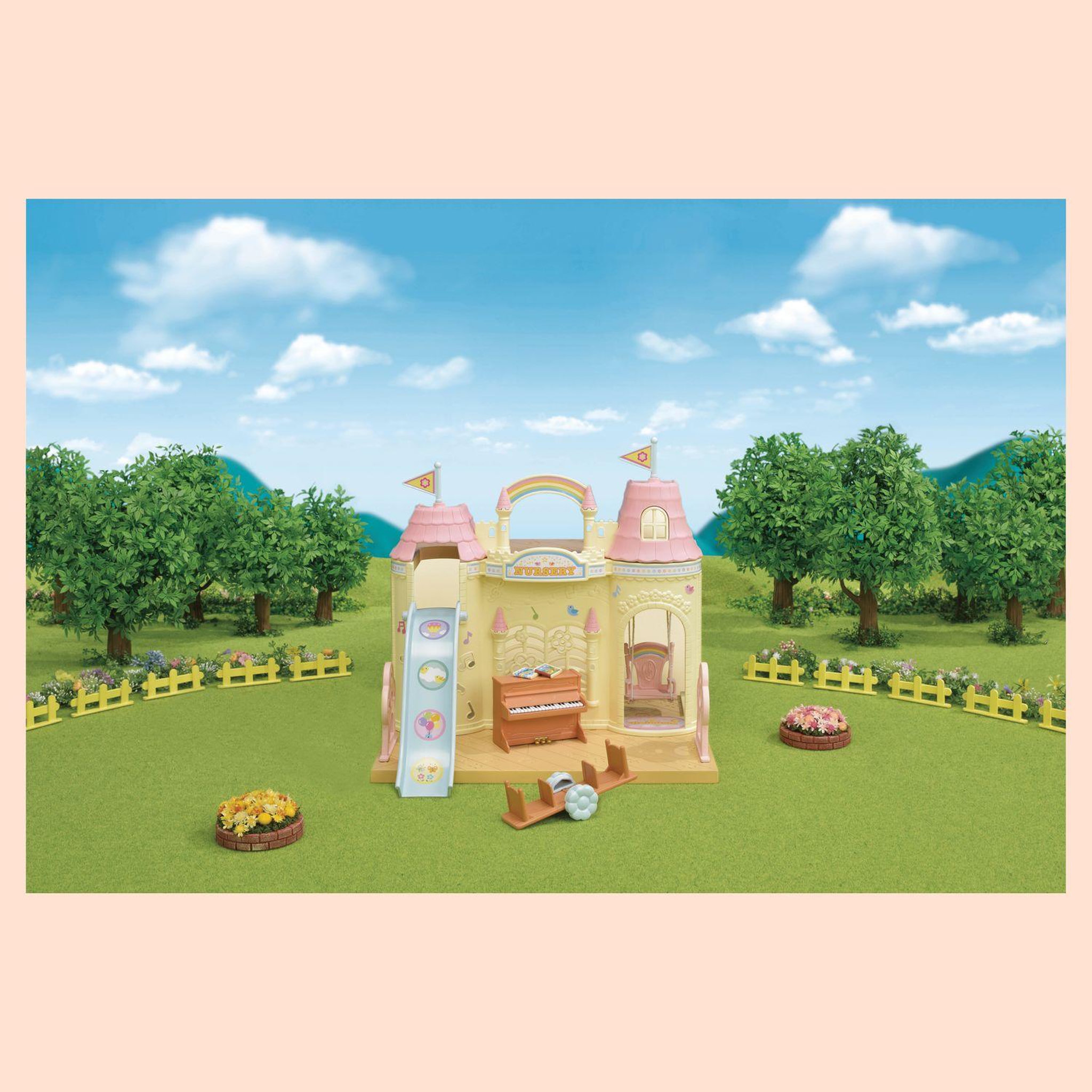 Voir la diapositive 6 : Sylvanian families 5316 - La crèche château des bébés - Sylvanian Families