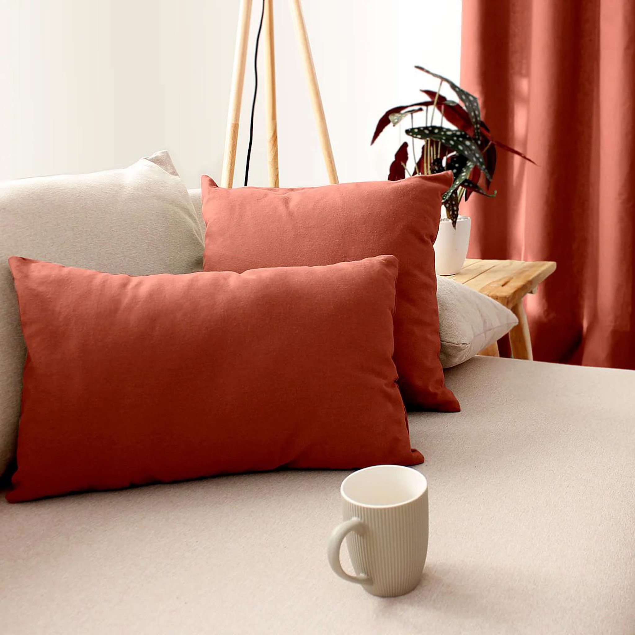 Voir la diapositive 2 : TOILINUX Petit coussin déhoussable panama - 40 x 40 cm - marron chocolat fondu