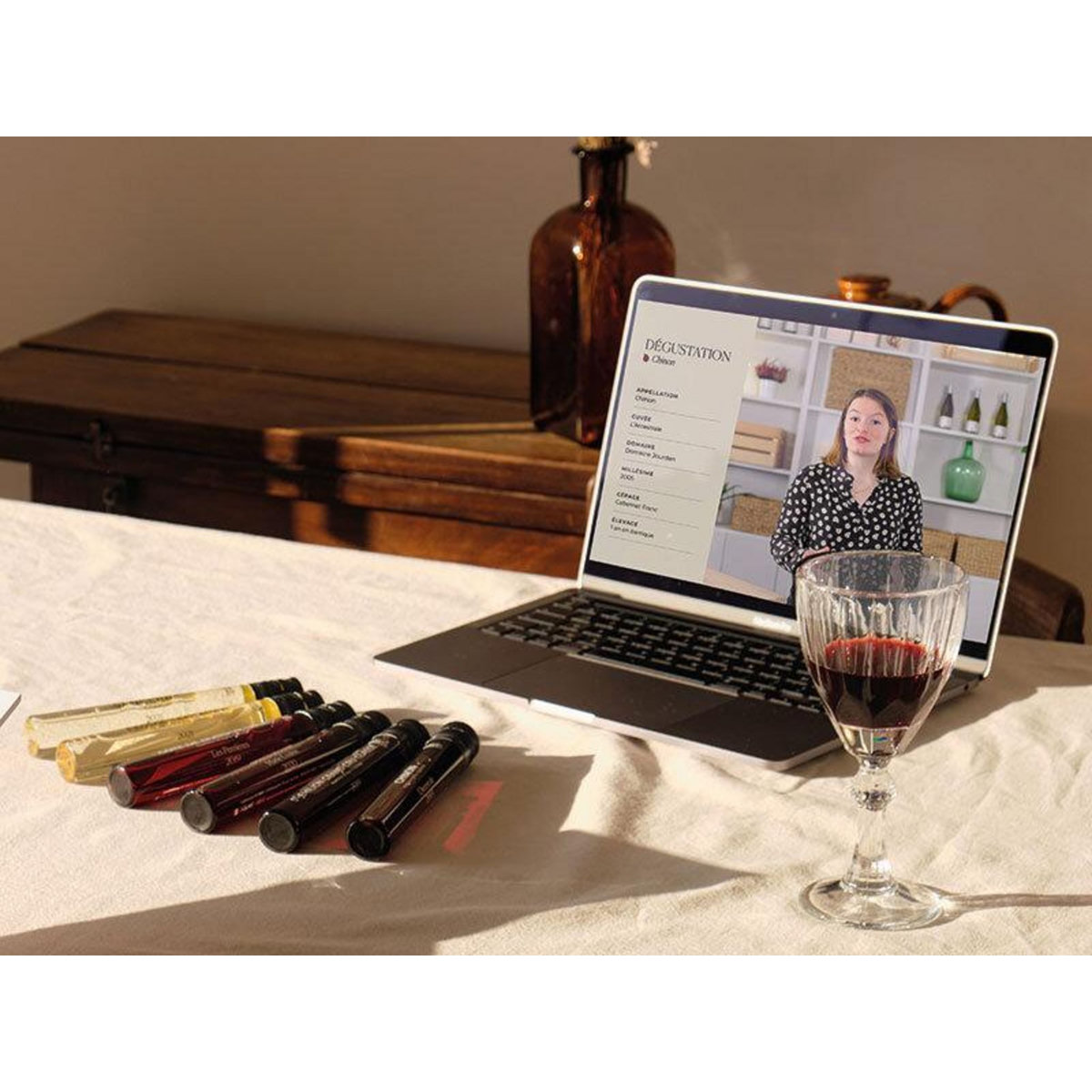 Smartbox Formation œnologique en ligne avec Cuvée Privée - Coffret Cadeau Gastronomie