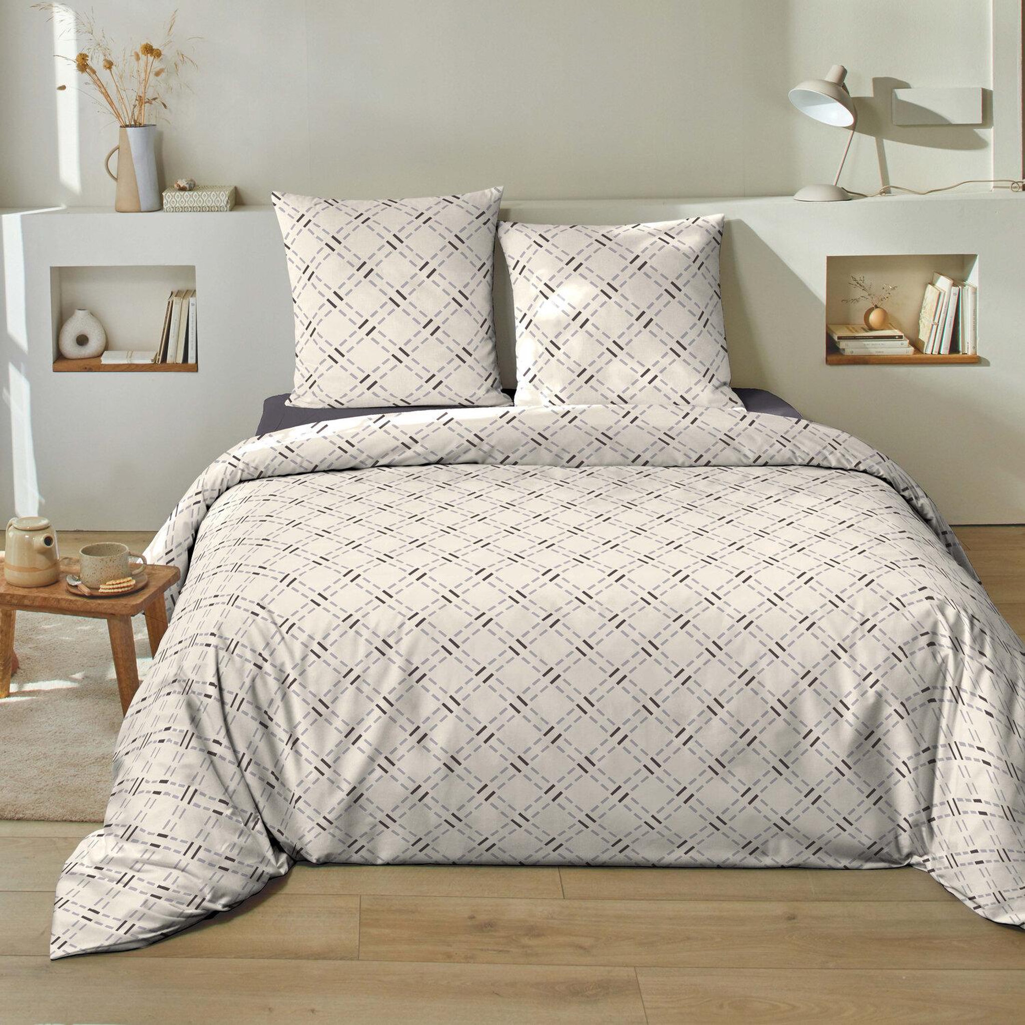 Voir la diapositive 1 : Home collection Parure housse de couette 100 %coton 57 mateo