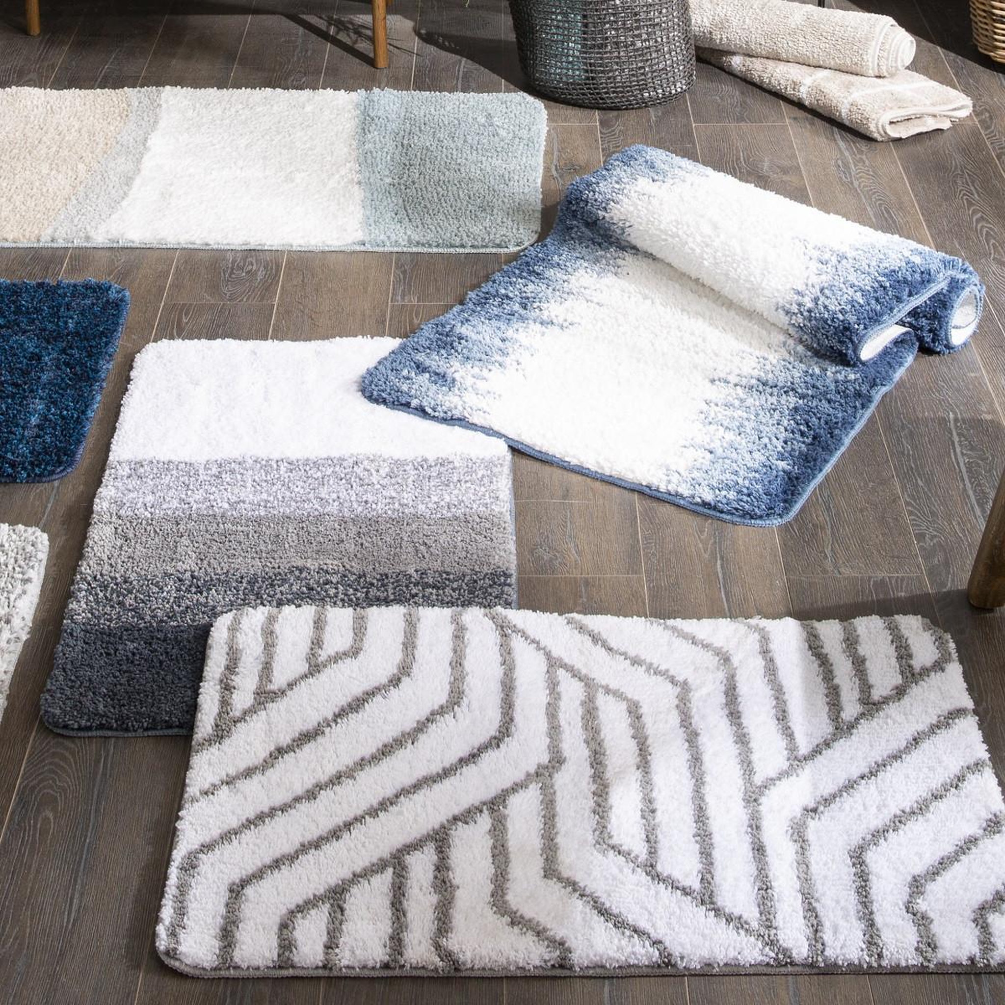 Voir la diapositive 4 : GUY LEVASSEUR Tapis de bain déco dégradé en polyester 50x80cm