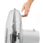 Voir la diapositive 2 : Black et Decker Ventilateur de table 41w 40cm 3 vitesses blanc - bxefd42e