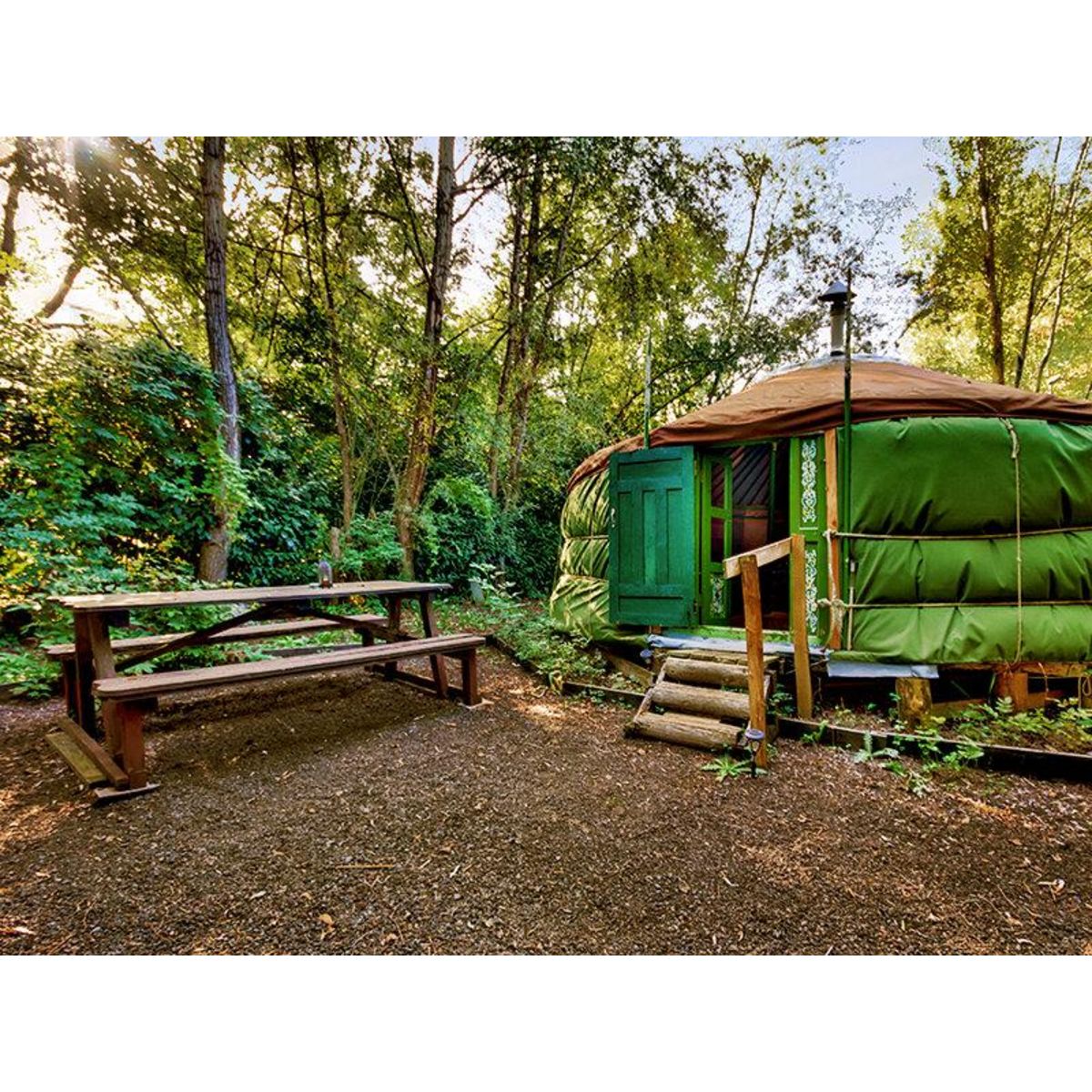 Smartbox Séjour relaxant de 3 jours en duo dans une yourte près du Puy-en-Velay - Coffret Cadeau Séjour