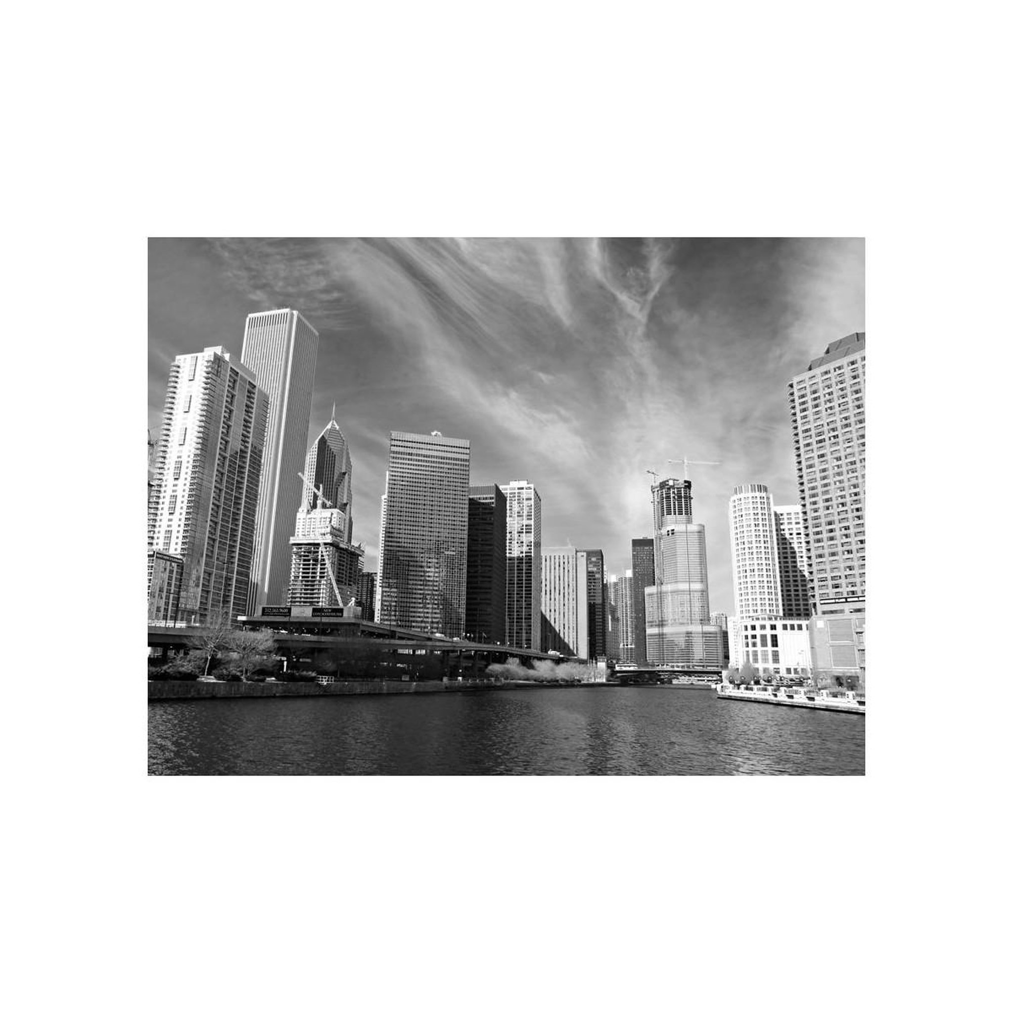 Voir la diapositive 2 : Paris Prix Papier Peint  Panorama de Chicago Noir & Blanc
