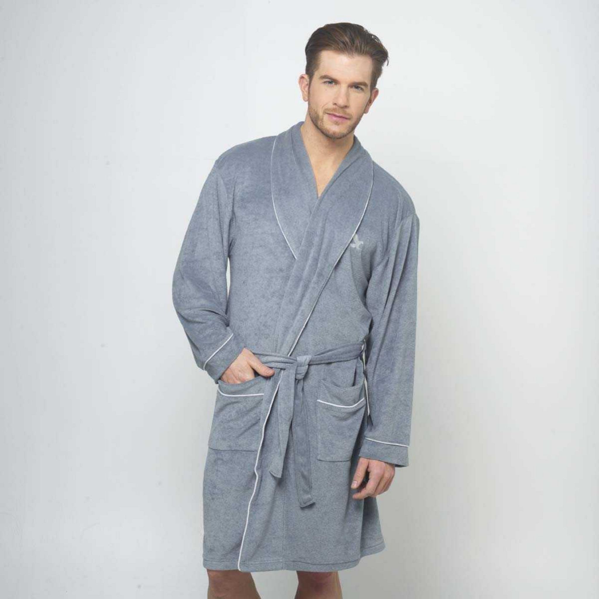 ACTUEL Peignoir uni en coton éponge 380 gr/m2 COL CHALE pas cher