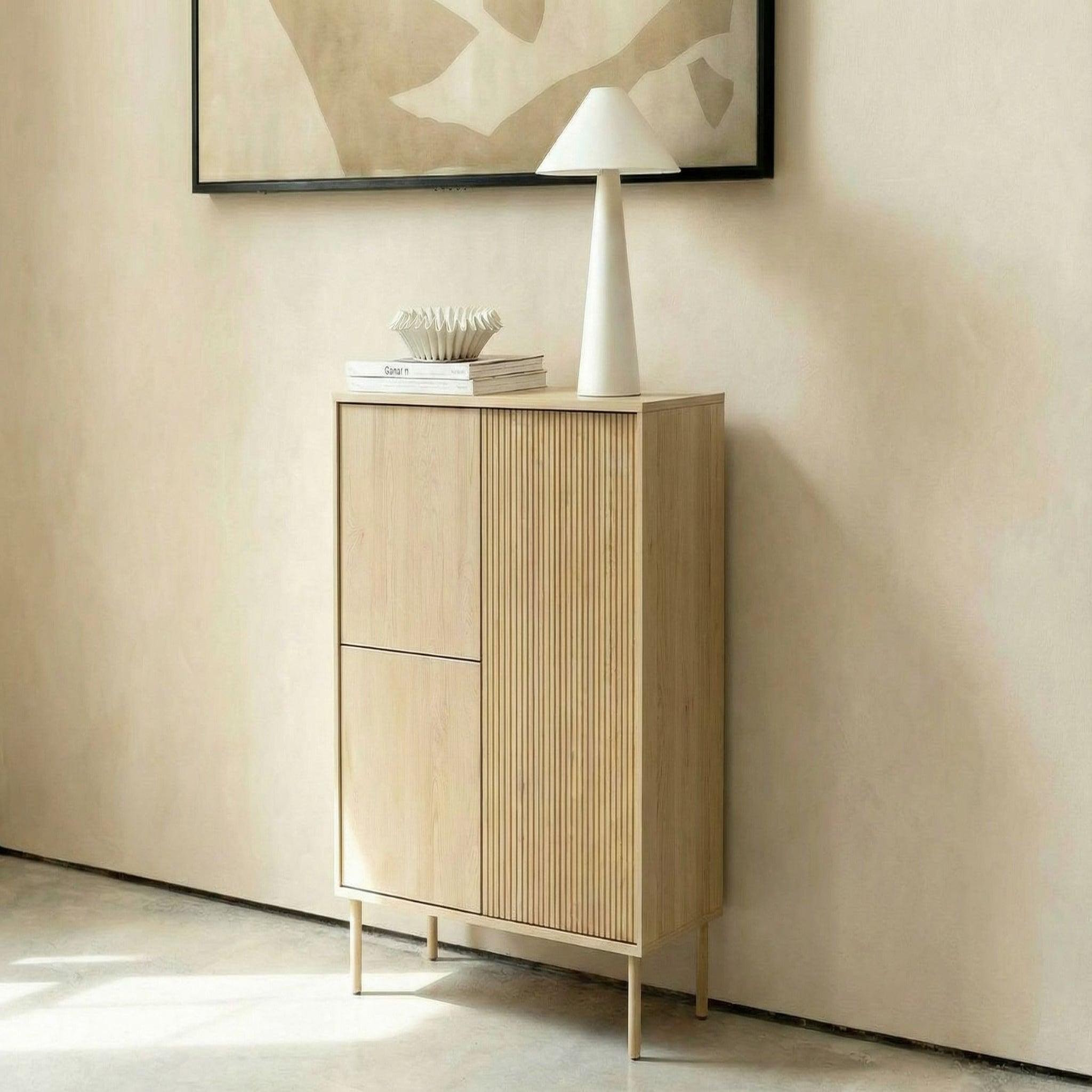 Voir la diapositive 3 : CASANOVA PARIS Lorella - commode 3 portes en chêne cremona