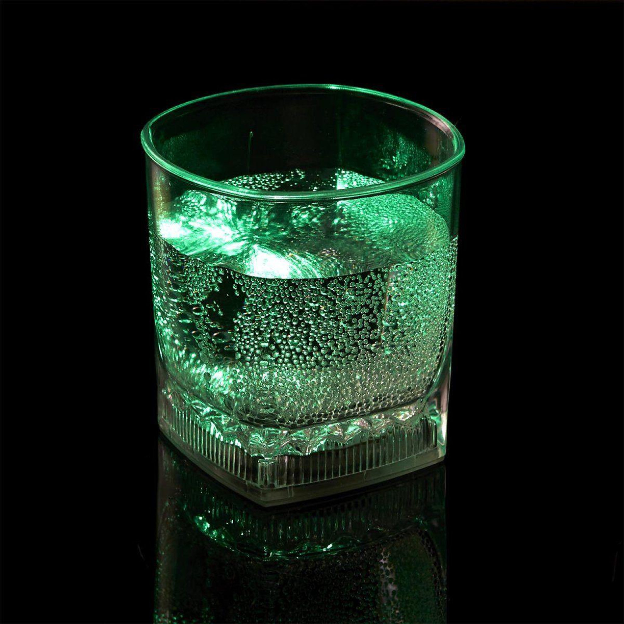 Voir la diapositive 6 : The Home Deco Factory Verre lumineux  led  20cl transparent