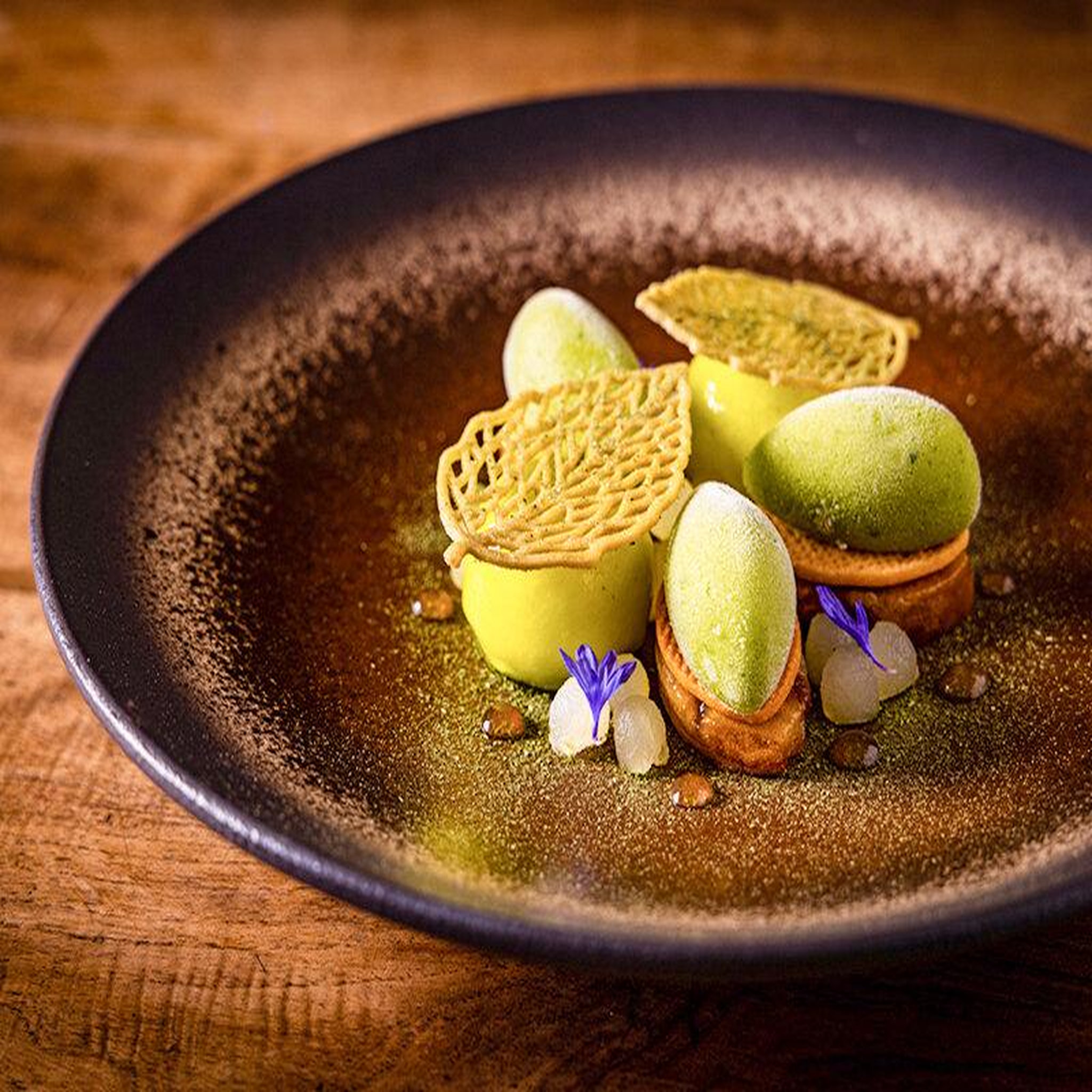 Voir la diapositive 3 : Smartbox Instant gourmand en duo dans un restaurant d'exception : menu 5 plats près de dijon - coffret cadeau gastronomie