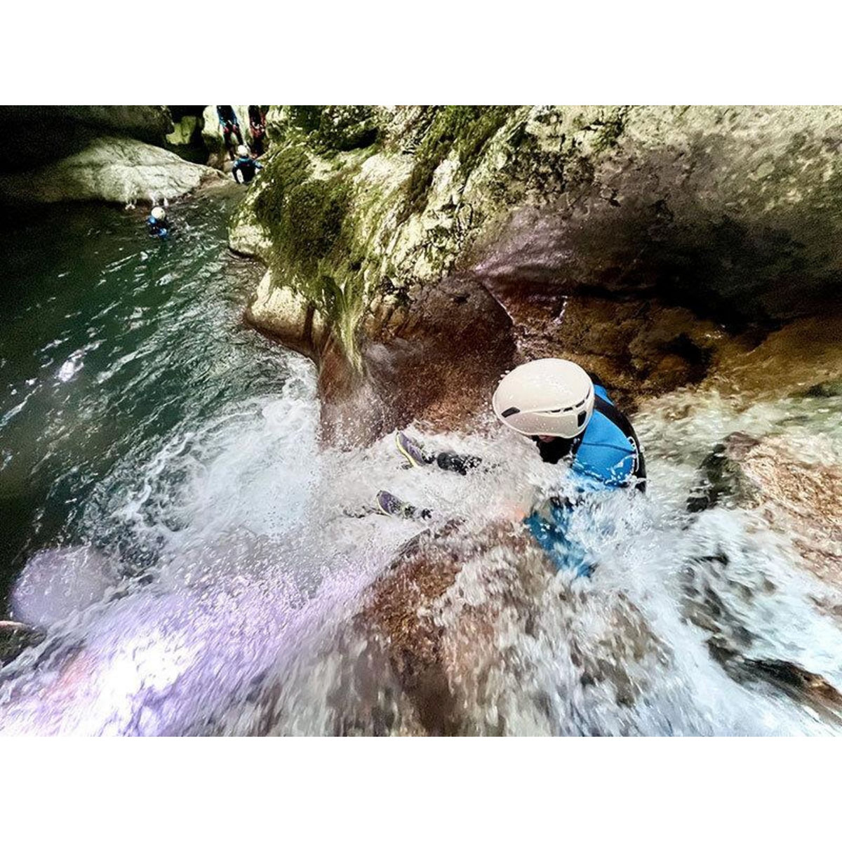 Smartbox Descente de 2h30 du canyon du Furon près de Grenoble - Coffret Cadeau Sport & Aventure