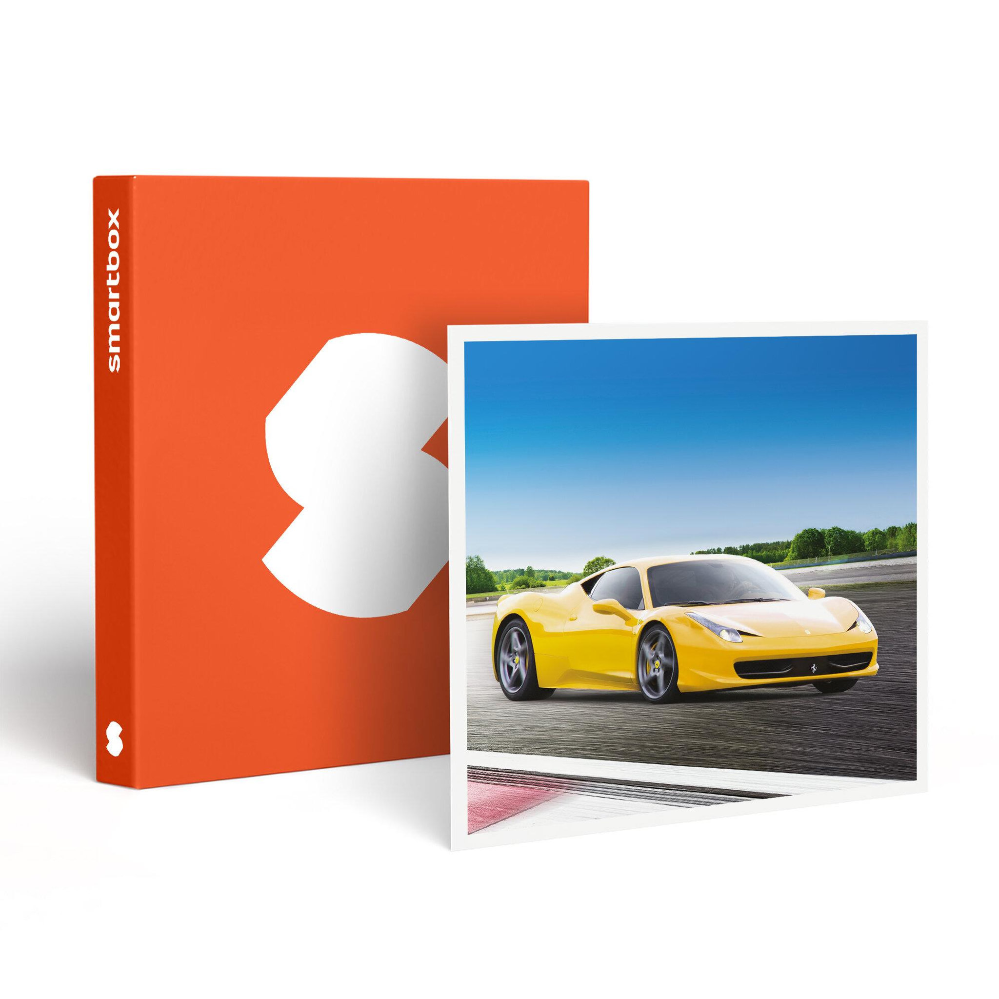 Smartbox Jusqu'à 6 tours de pilotage au volant d'une Ferrari - Coffret Cadeau Sport & Aventure