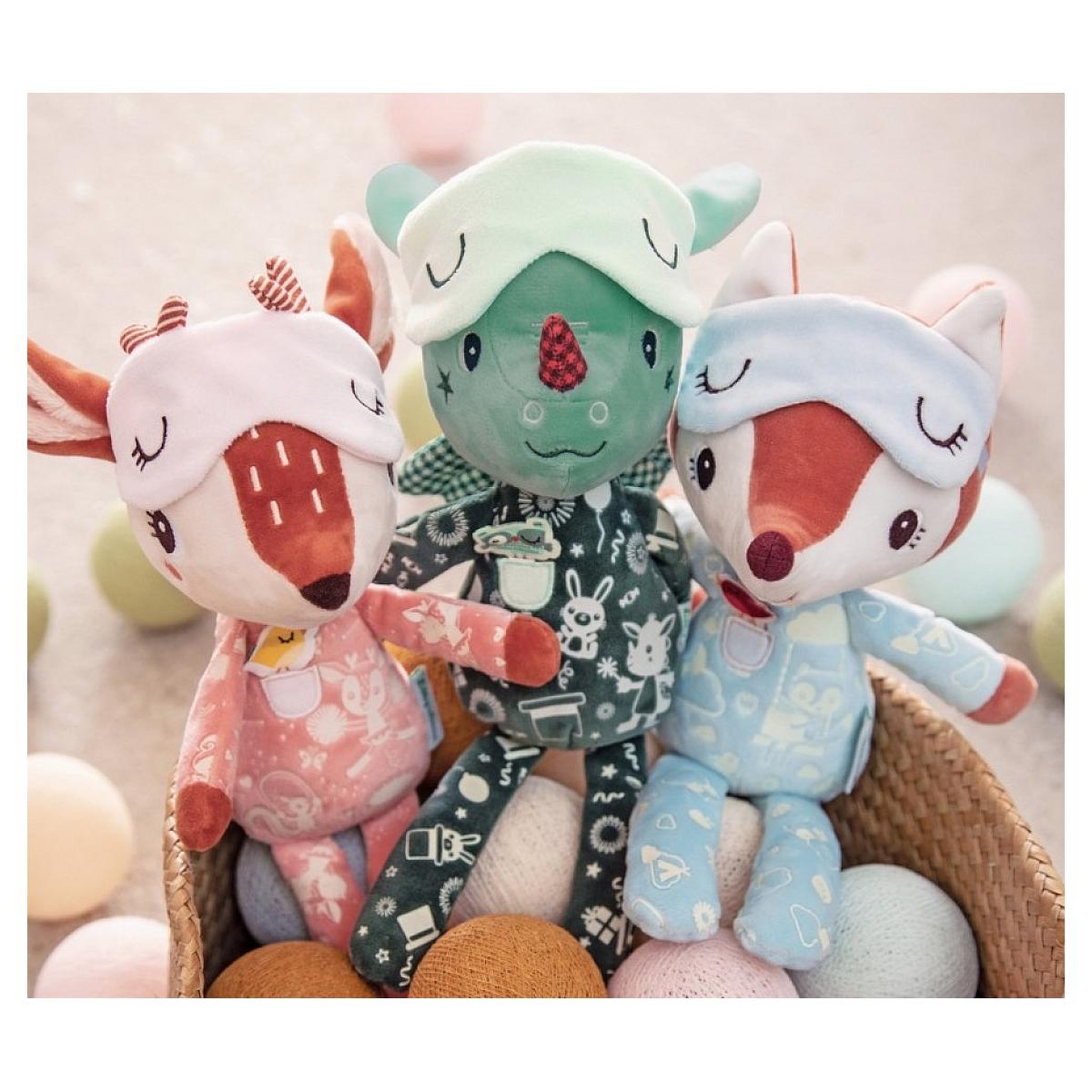 Voir la diapositive 3 : LILLIPUTIENS Doudou Stella Amie de la nuit