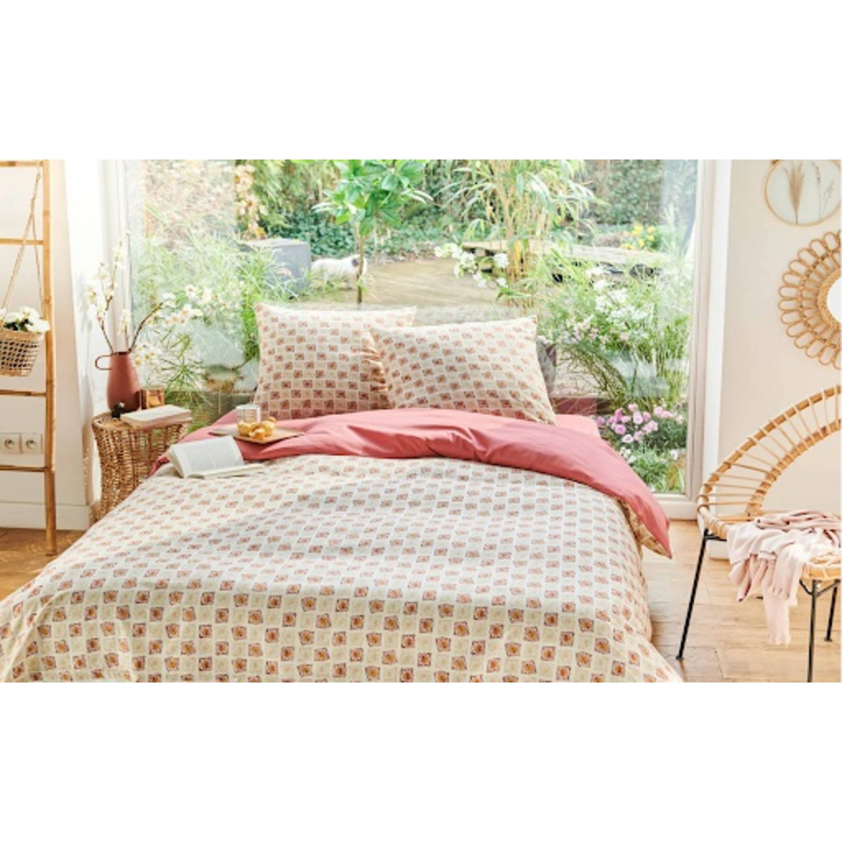 Parure housse de couette 100% polyester microfibre PETALE + 1 drap housse offert