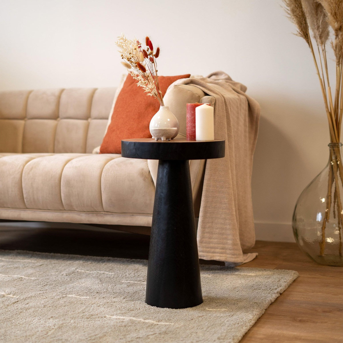 Rendez vous déco Table d'appoint ronde noire en bois de suar D35 cm-Janah