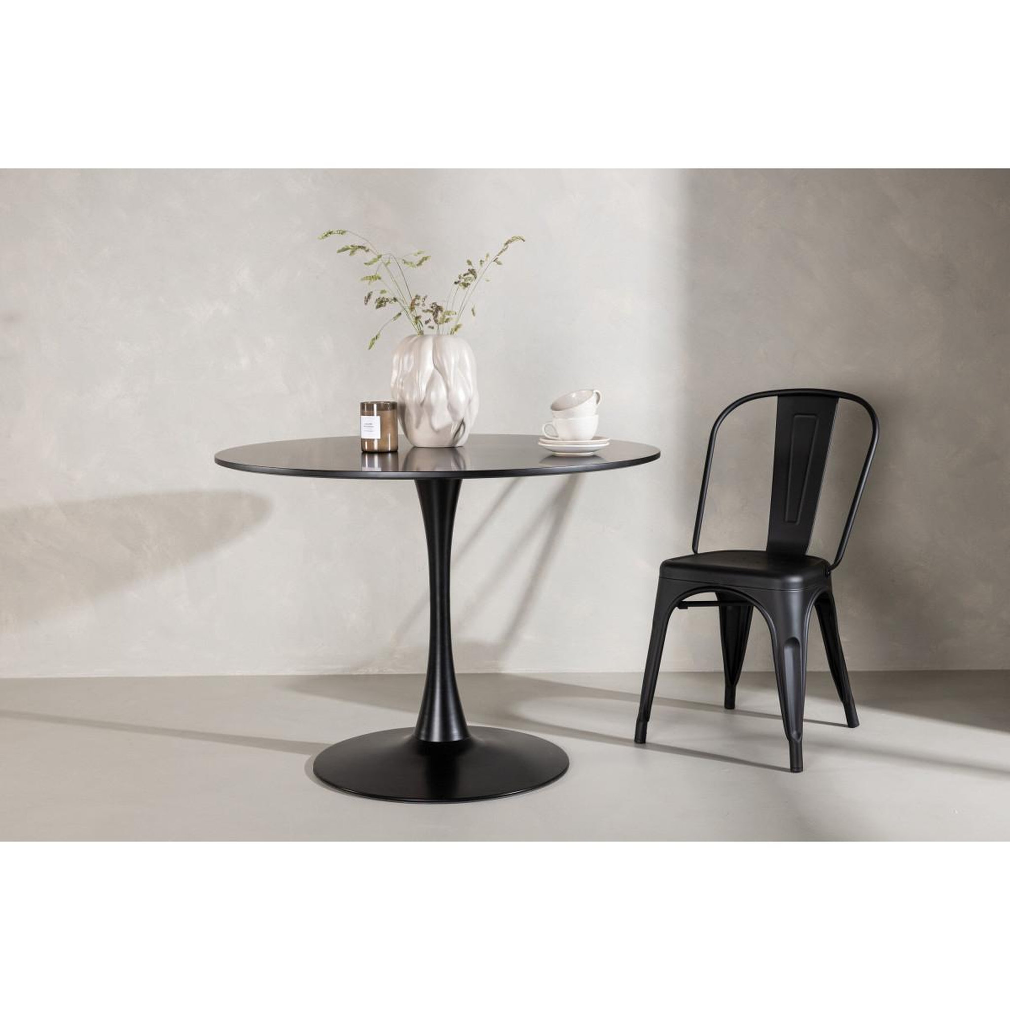 Voir la diapositive 5 : Paris Prix Table à manger ronde  glade  100cm noir
