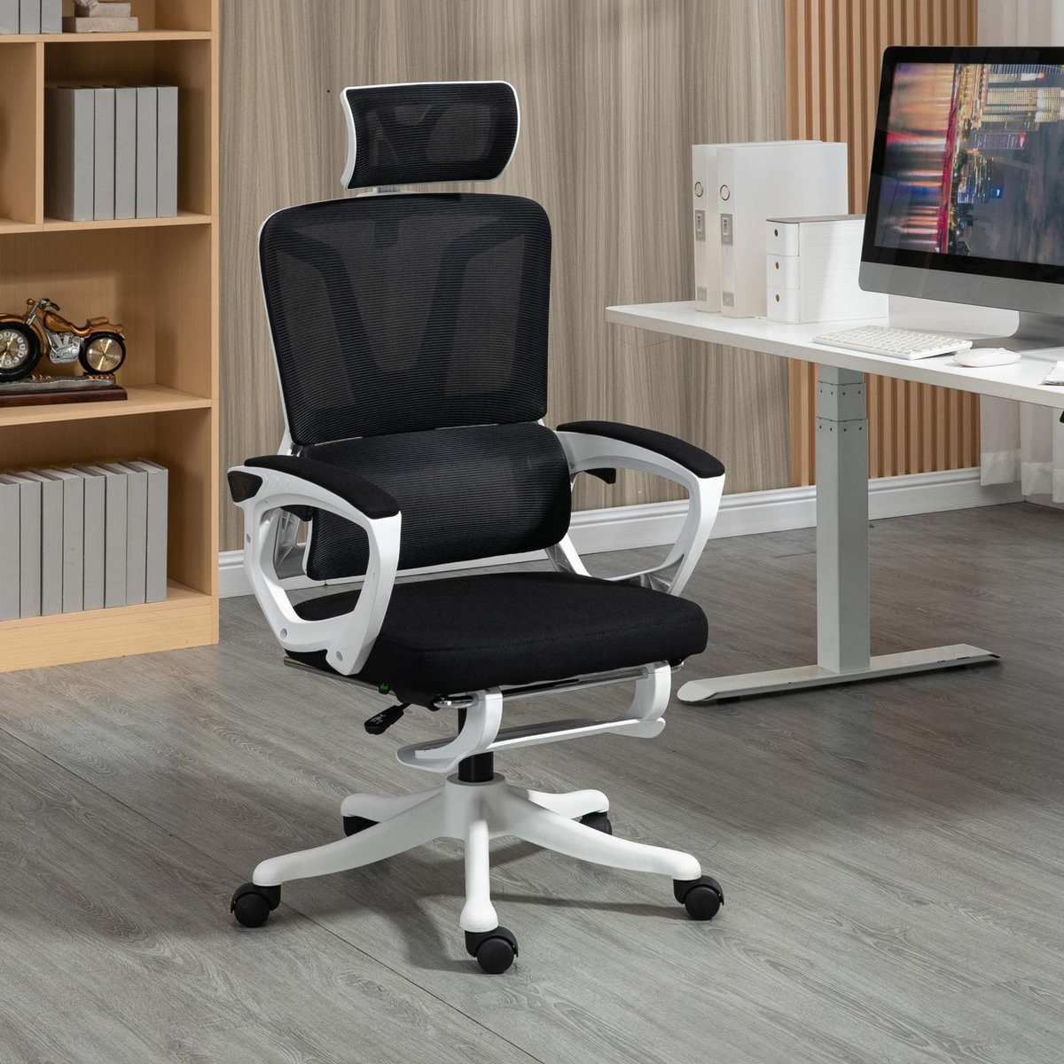 VINSETTO Fauteuil de bureau ergonomique inclinable réglable - repose-pied rétractable, support lombaires, tétière ajustable - blanc noir
