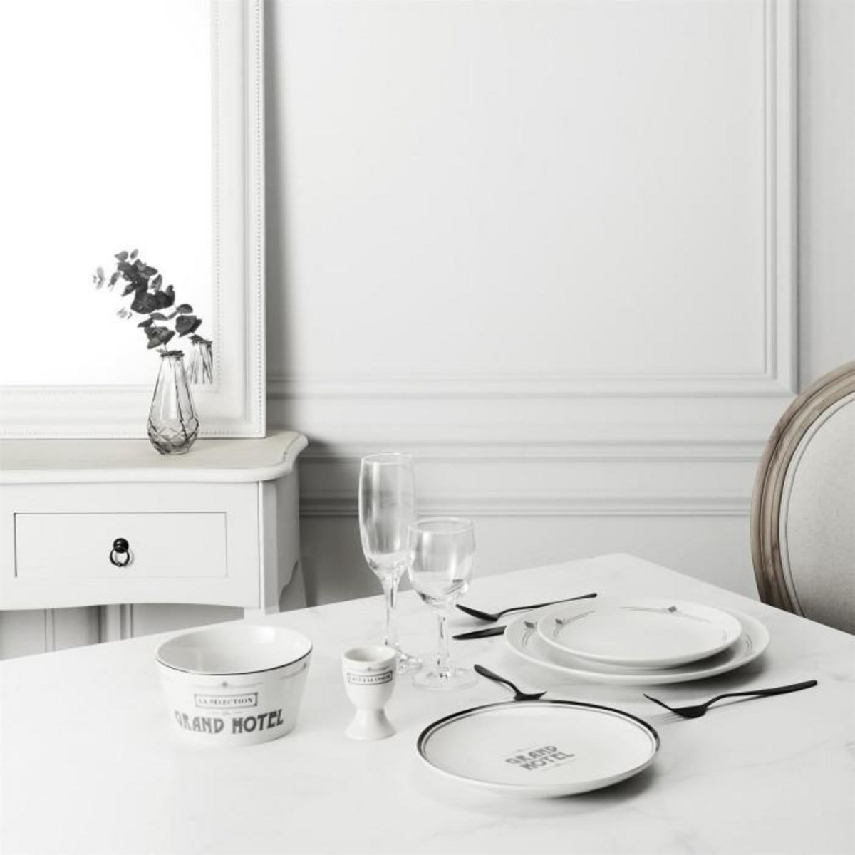 Paris Prix Coquetier en Porcelaine  Grand Hôtel  7cm Blanc