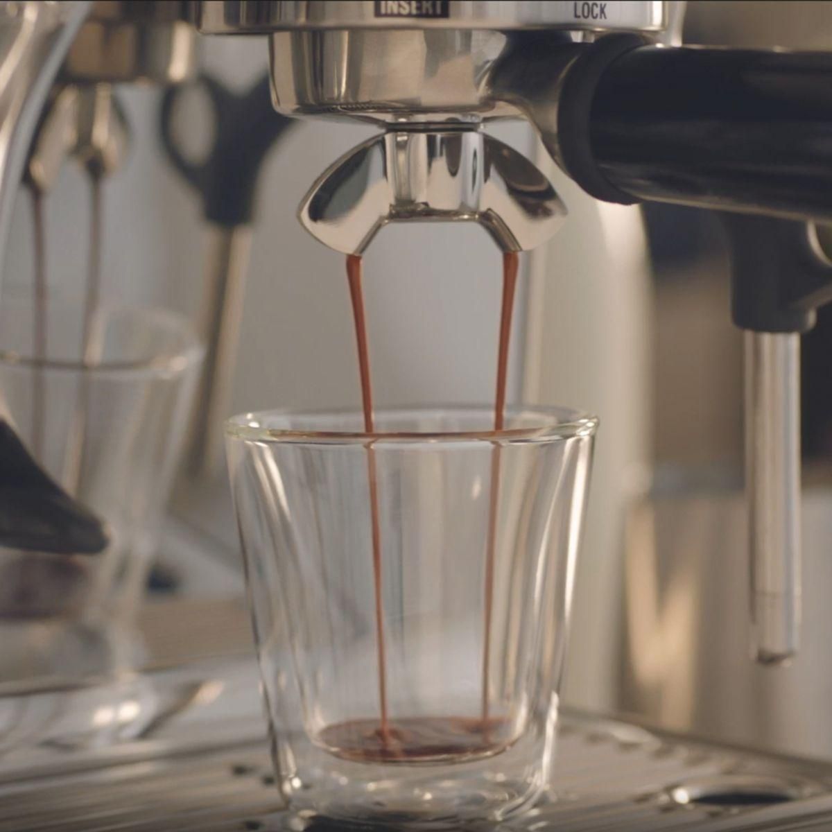 SAGE APPLIANCES Machine à expresso the barista express impress bleu prune