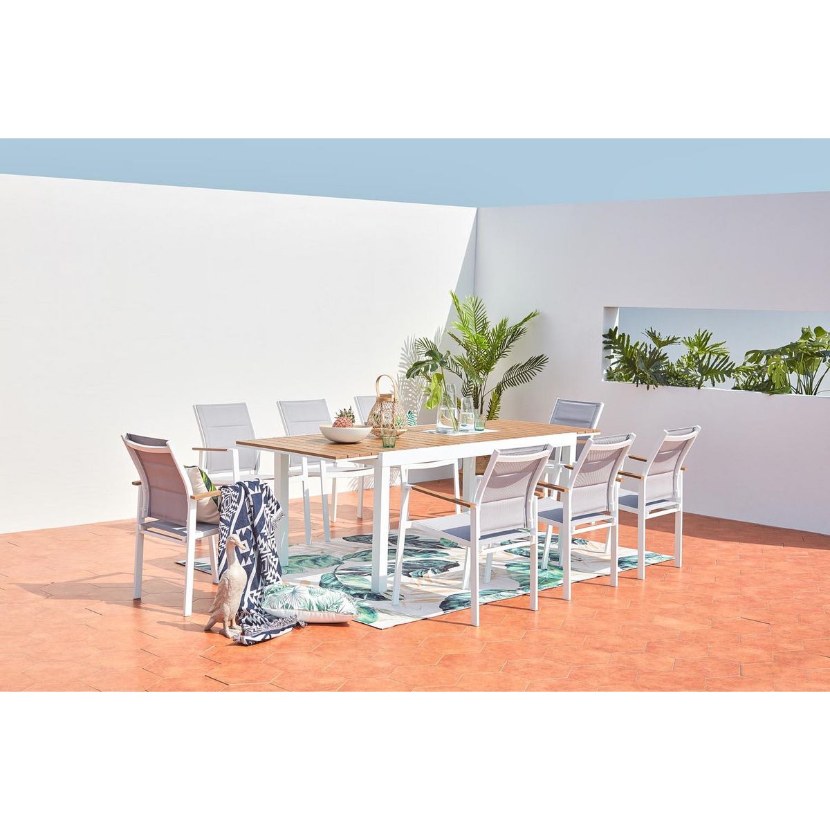 CONCEPT USINE Salon de jardin 8 places aluminium blanc et bois TIJUANA