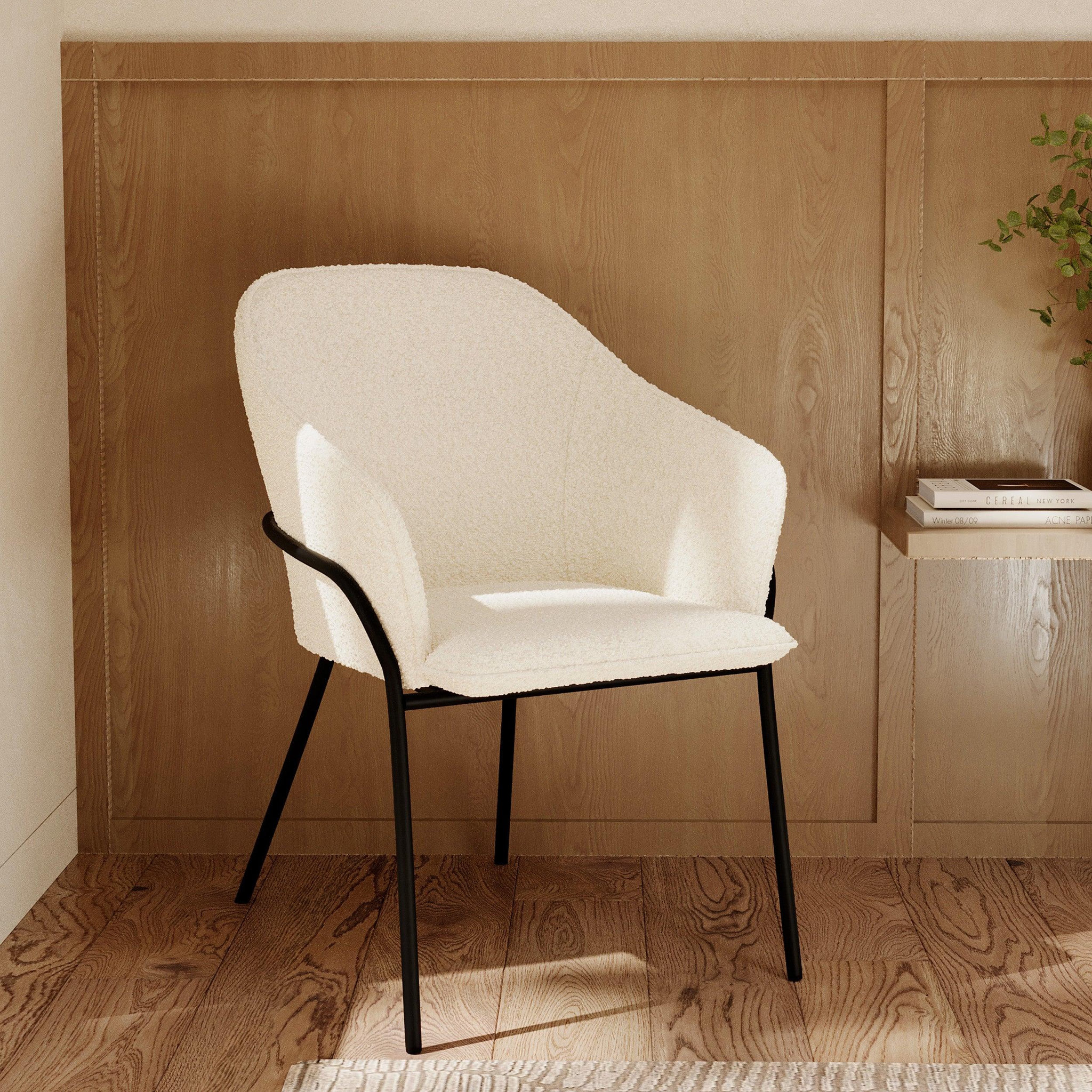 Voir la diapositive 2 : MAISON PAVANE Chaise effet laine bouclette blanche et pieds en métal-toscane