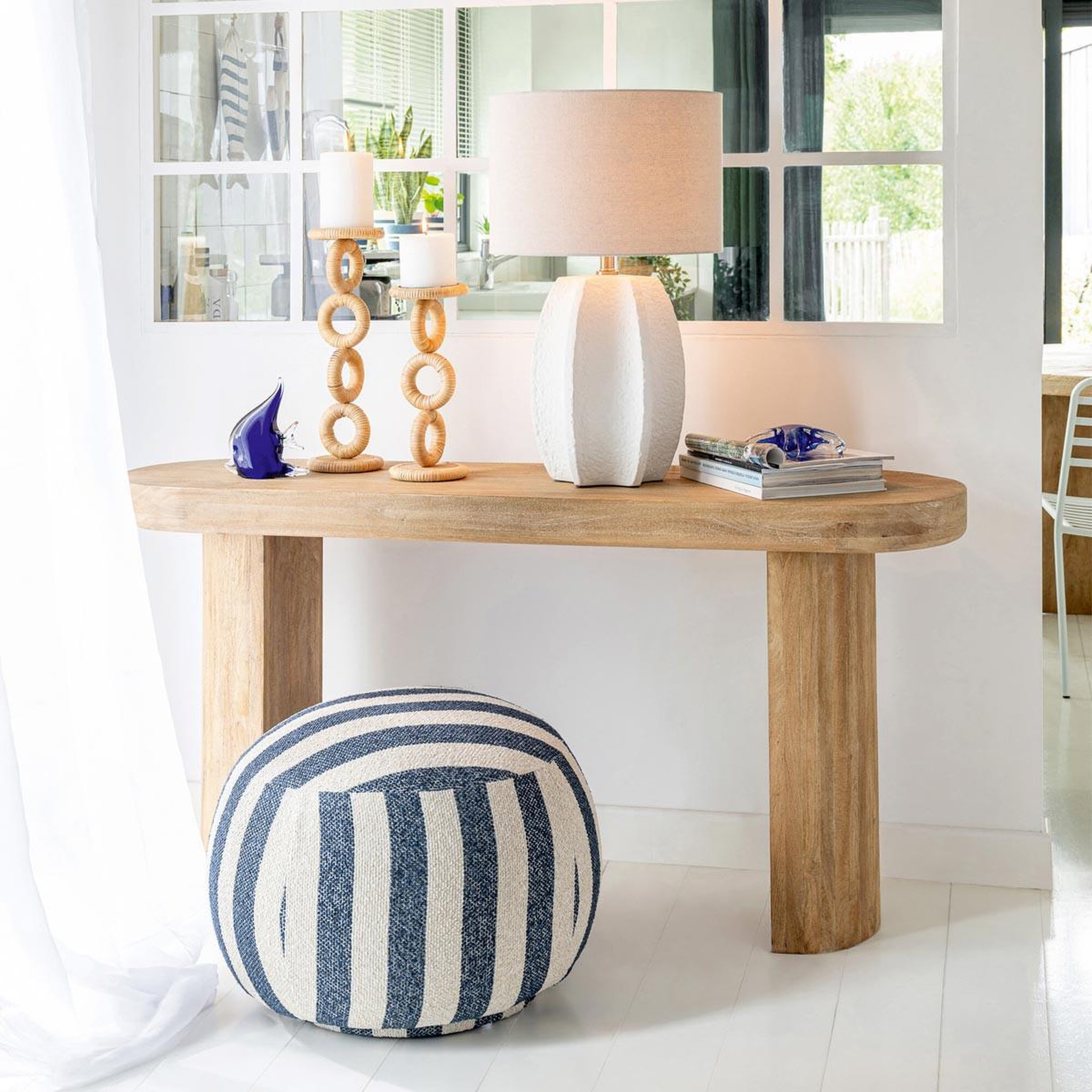 Voir la diapositive 6 : J-LINE Console en bois  latasha  152cm naturel