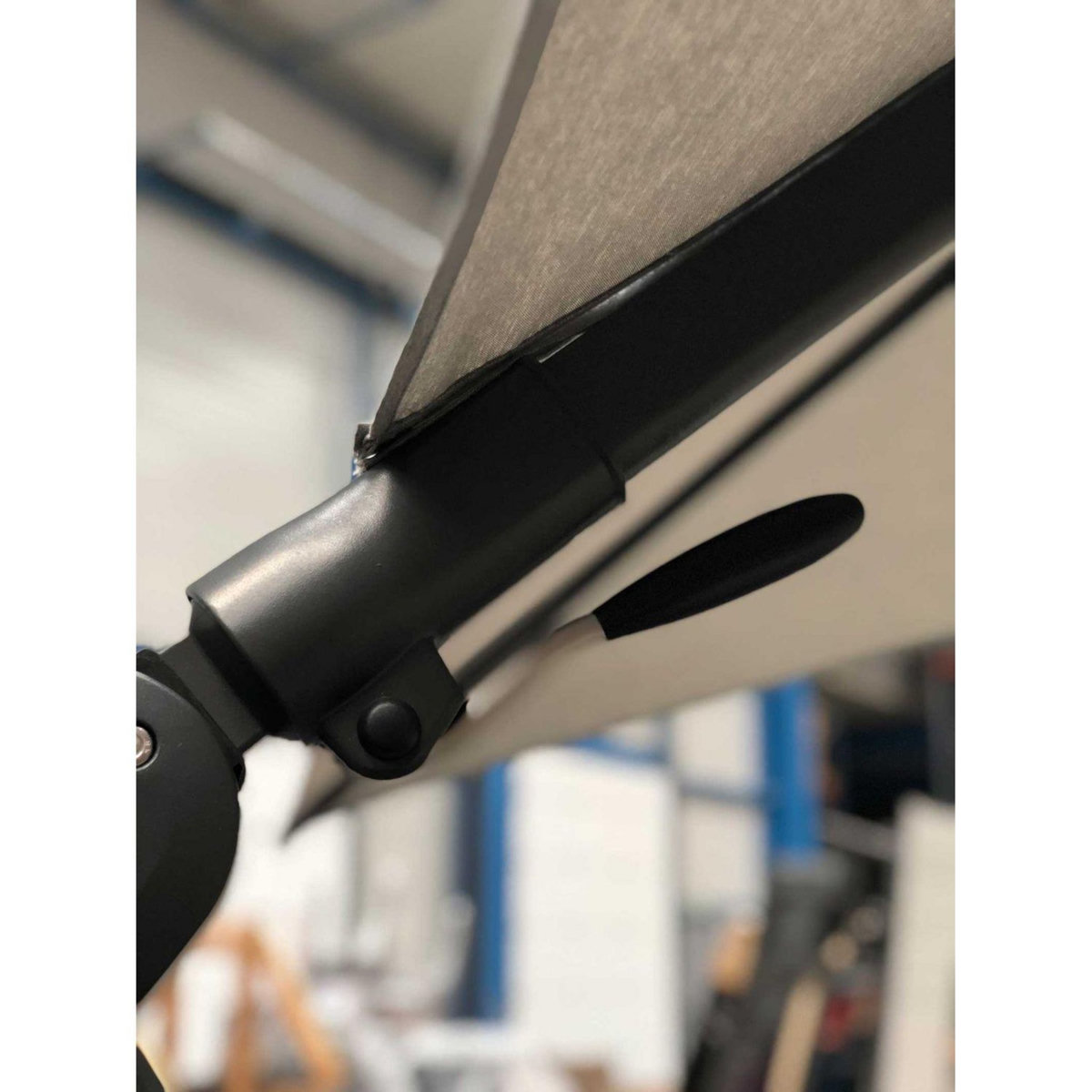 Ozalide Parasol déporté inclinable carré Cadix