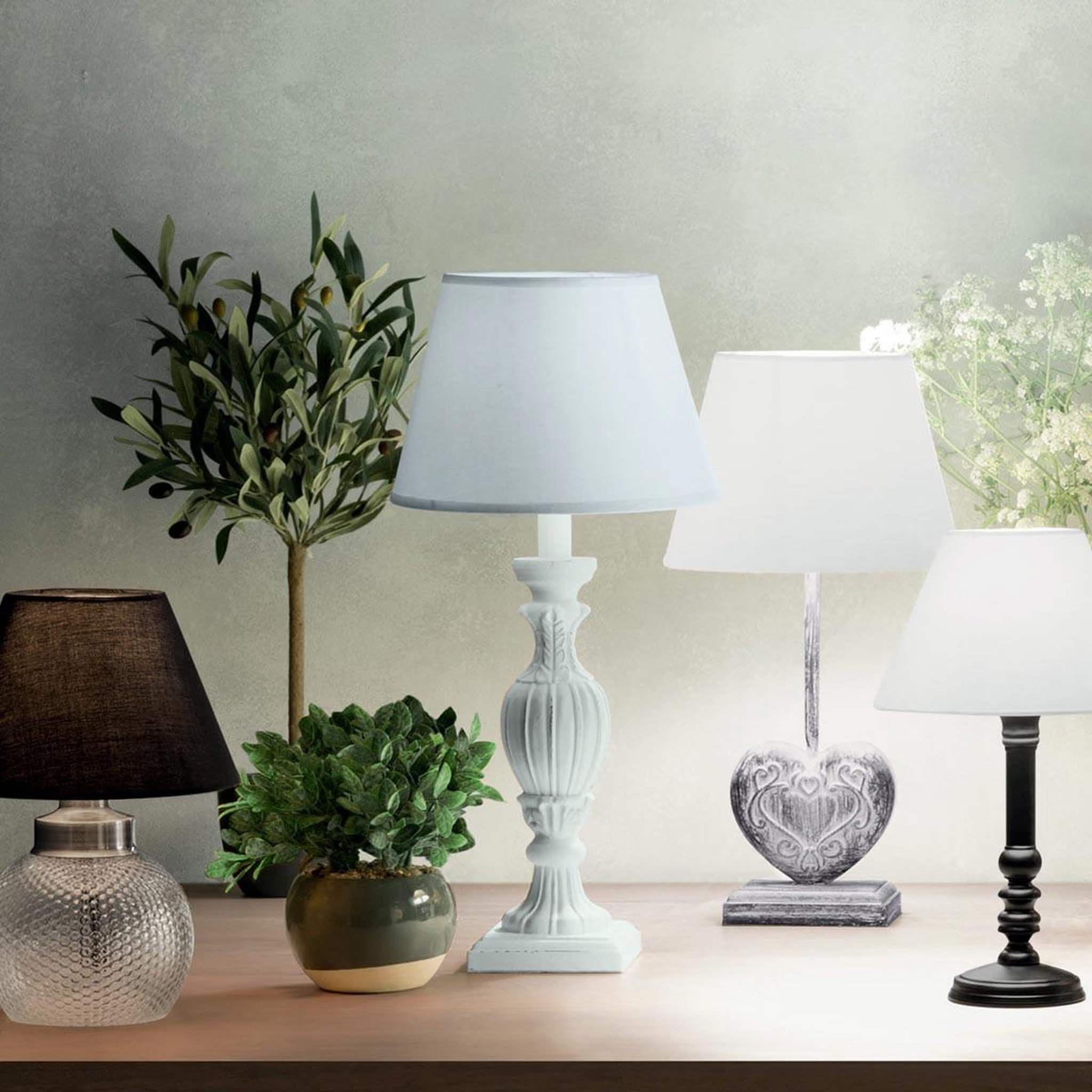 Voir la diapositive 3 : ATMOSPHERA Lampe en bois patiné  cabeloh  55cm blanc