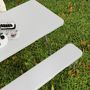 Voir la diapositive 6 : OUTSUNNY Ensemble table 2 bancs pliables avec poignées - usage pique-nique camping - métal époxy HDPE blanc