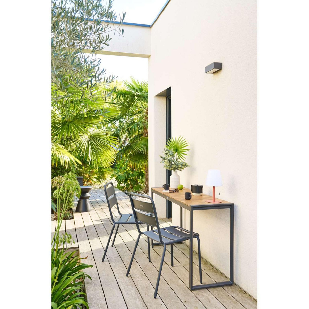 HESPERIDE Chaise de jardin empilable Phuket - Gris graphite