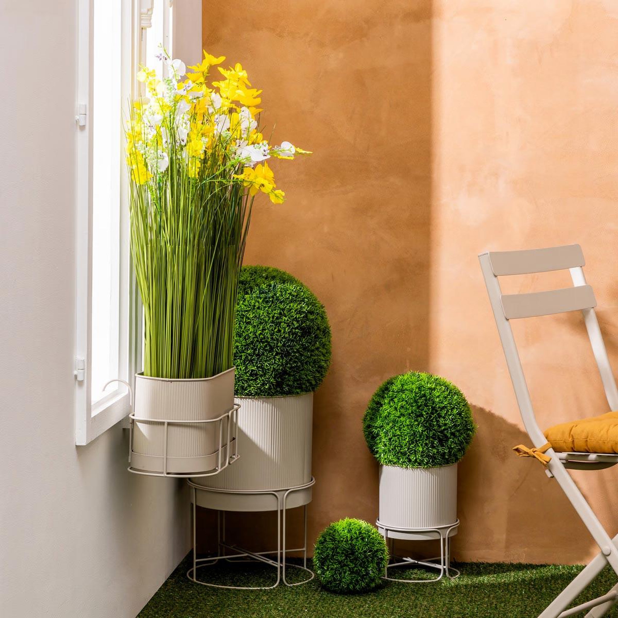 Voir la diapositive 2 : ATMOSPHERA Lot de 2 cache-pots en métal  aze  44cm beige lin