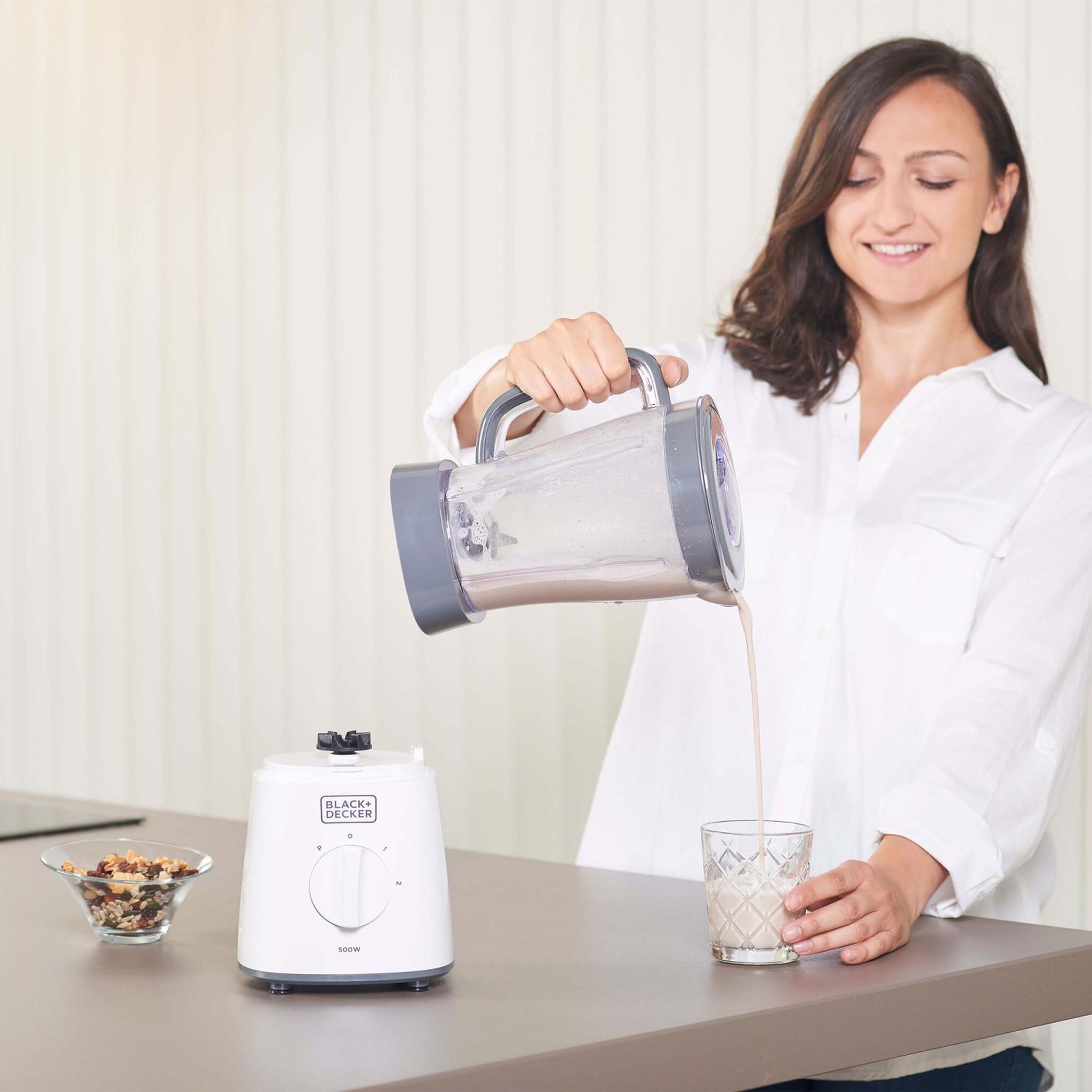 Voir la diapositive 3 : BLACK ET DECKER Blender 1.5l 500w - BXJB500E