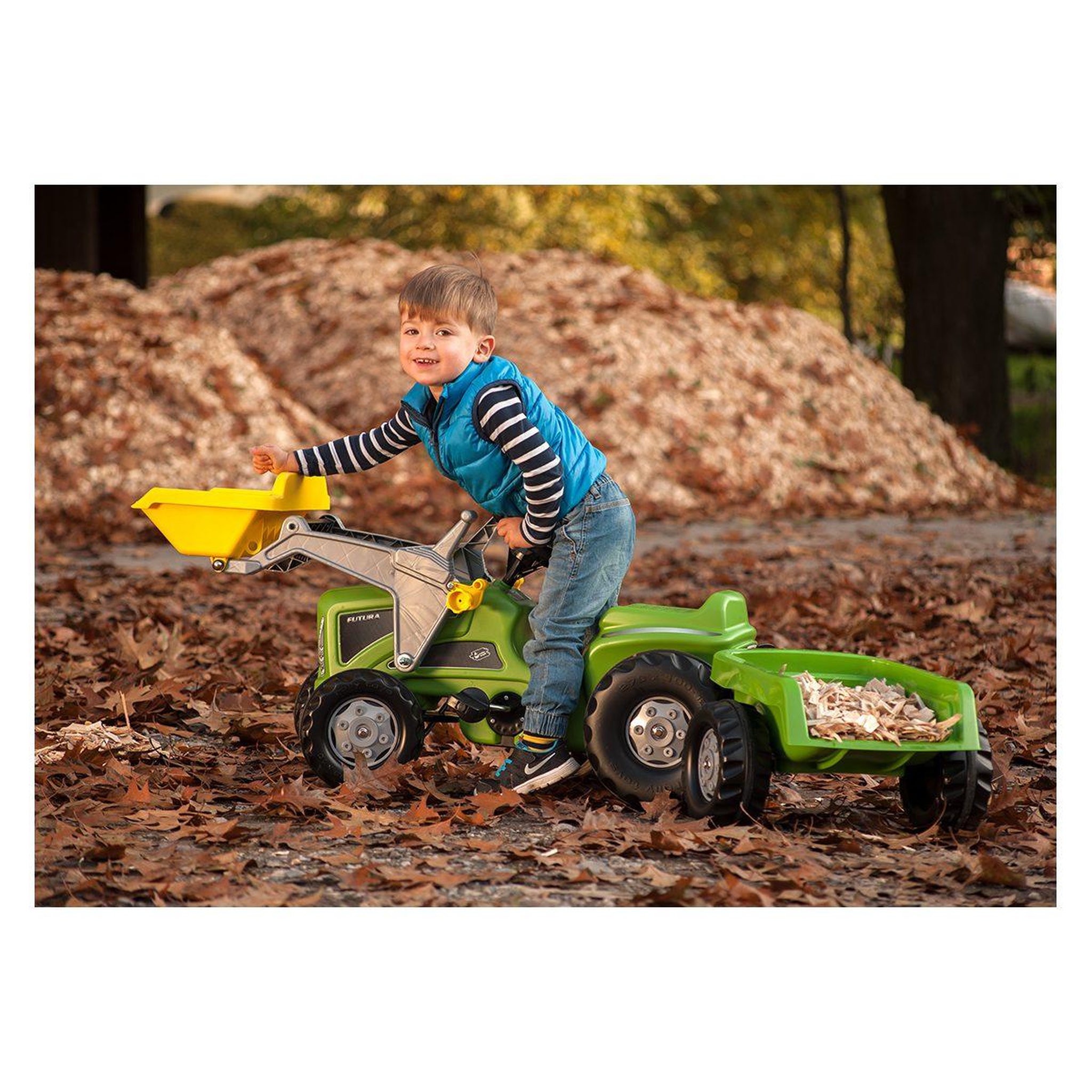 Voir la diapositive 2 : ROLLY TOYS Tracteur a pedales + remorque rollykiddy futura